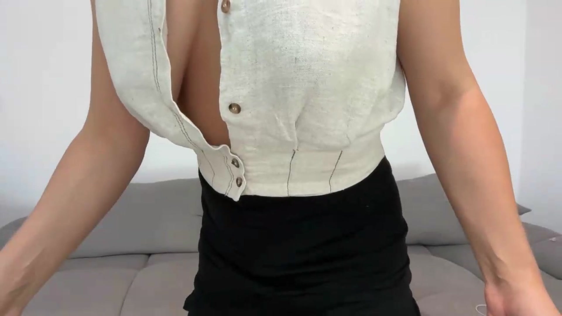 Gallery image thumbnail from AllY1990's myfreecams stream on, 07/20/2026, 21:13 image 6 of 20