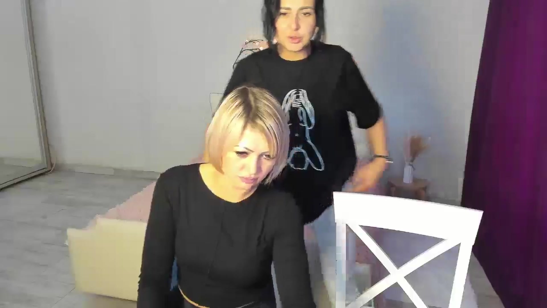 Gallery image thumbnail from AllaRoll's myfreecams stream on, 05/11/2026, 13:08 image 4 of 20