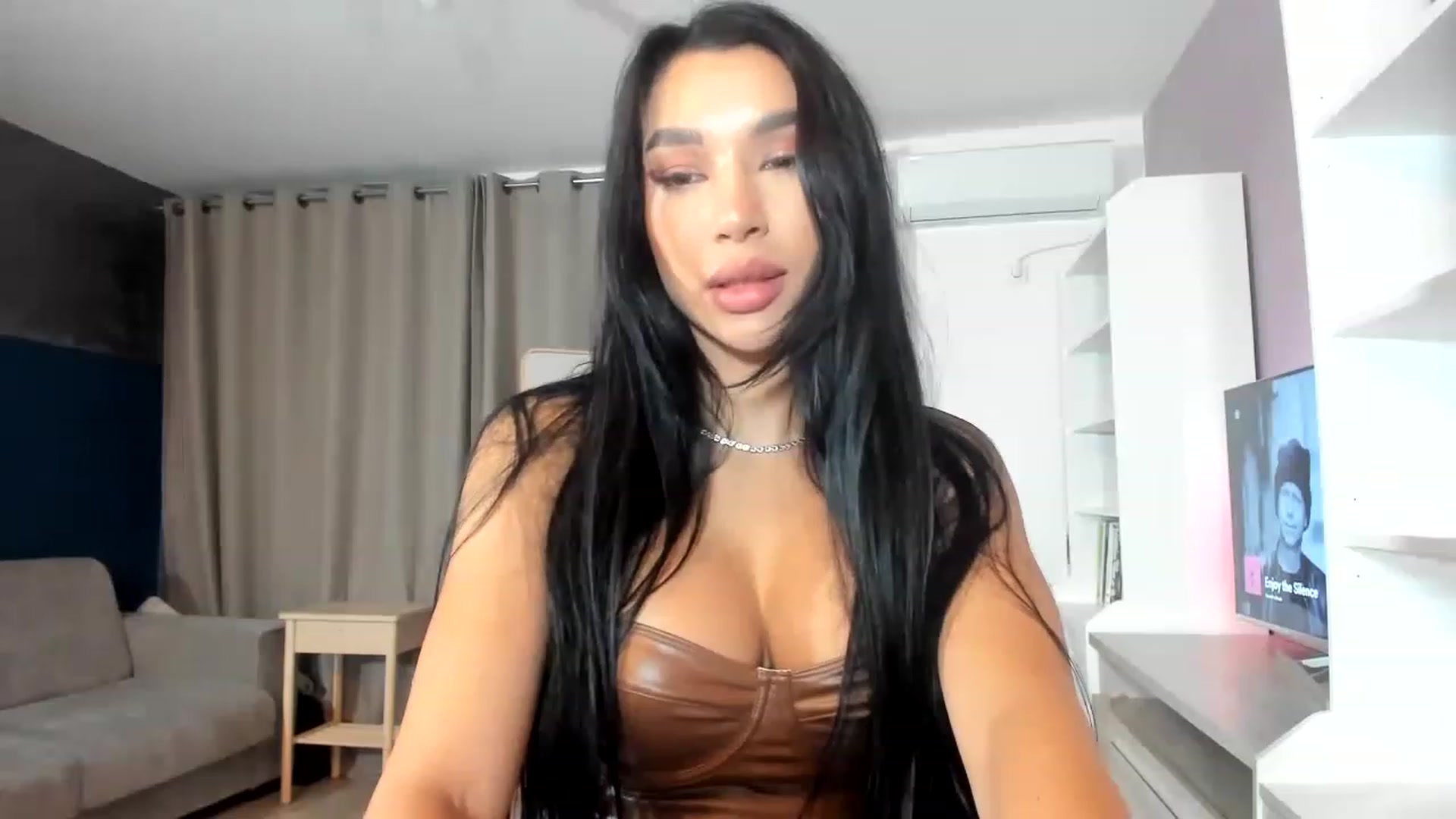Gallery image thumbnail from Allaya_Zen's myfreecams stream on, 05/28/2023, 20:08 image 8 of 20