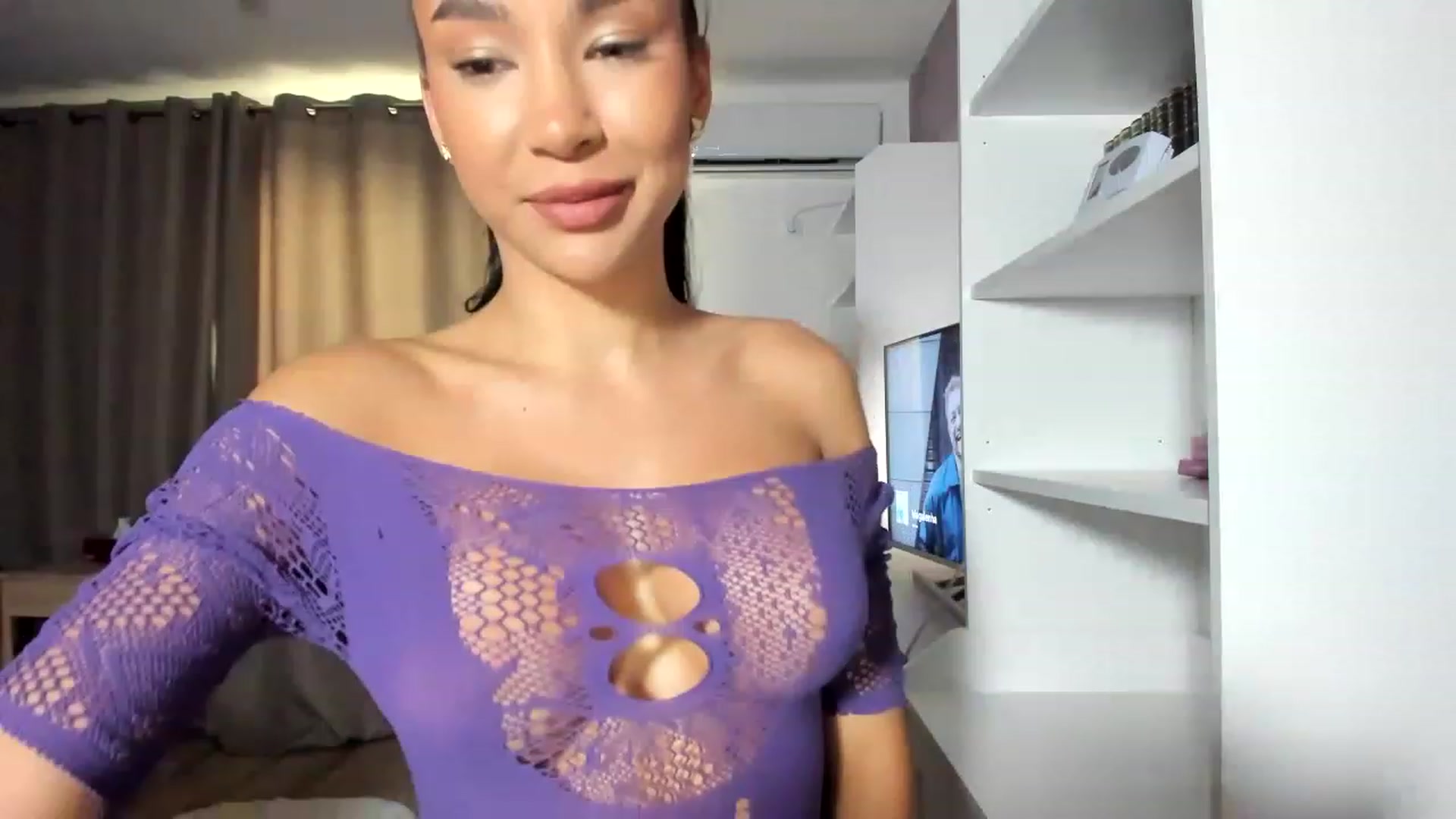 Gallery image thumbnail from Allaya_Zen's myfreecams stream on, 06/06/2023, 15:09 image 5 of 20