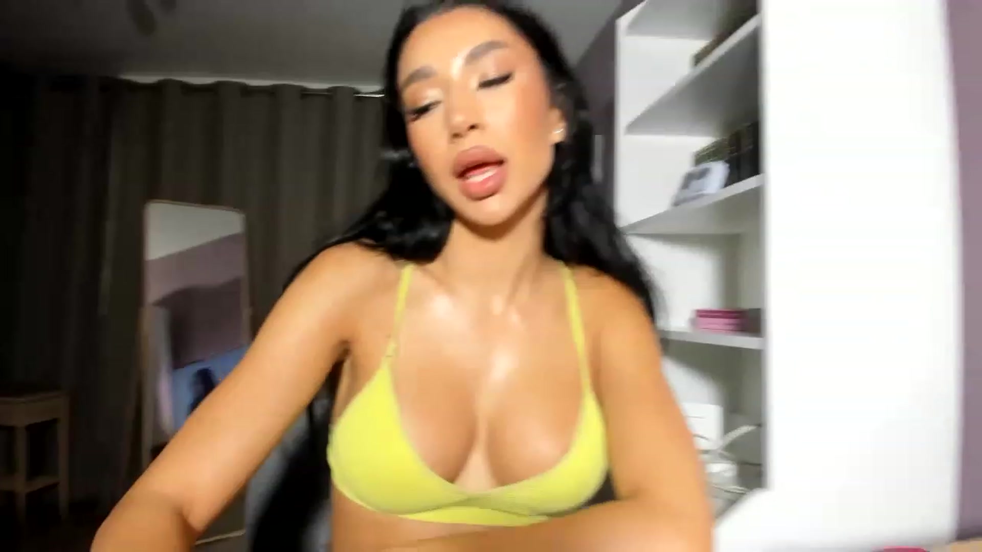 Gallery image thumbnail from Allaya_Zen's myfreecams stream on, 06/25/2023, 16:58 image 10 of 20