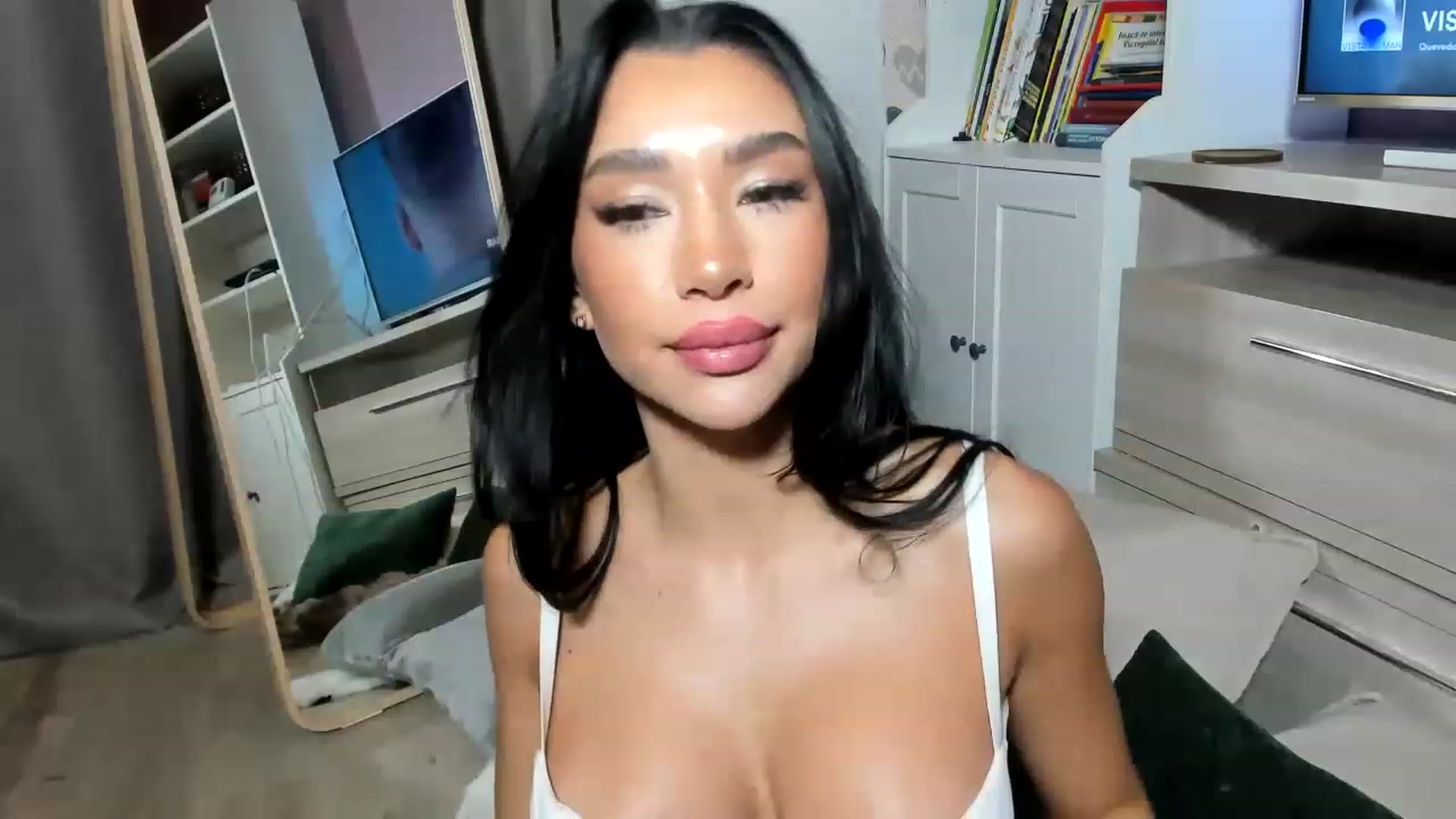 Gallery image thumbnail from Allaya_Zen's myfreecams stream on, 06/29/2023, 18:06 image 19 of 20