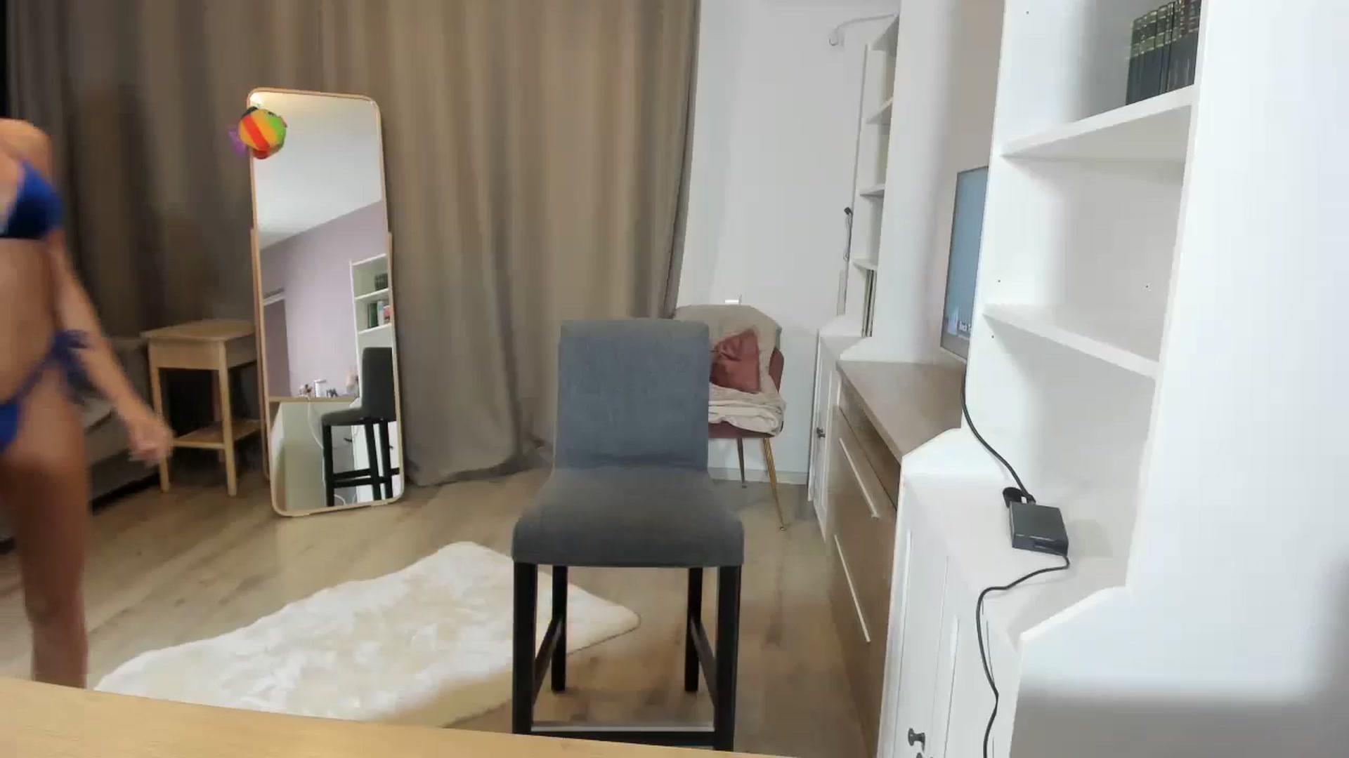 Gallery image thumbnail from Allaya_Zen's myfreecams stream on, 08/03/2023, 17:50 image 3 of 20