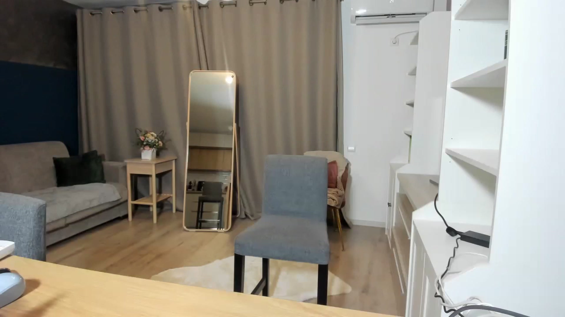 Gallery image thumbnail from Allaya_Zen's myfreecams stream on, 08/08/2023, 17:34 image 19 of 20