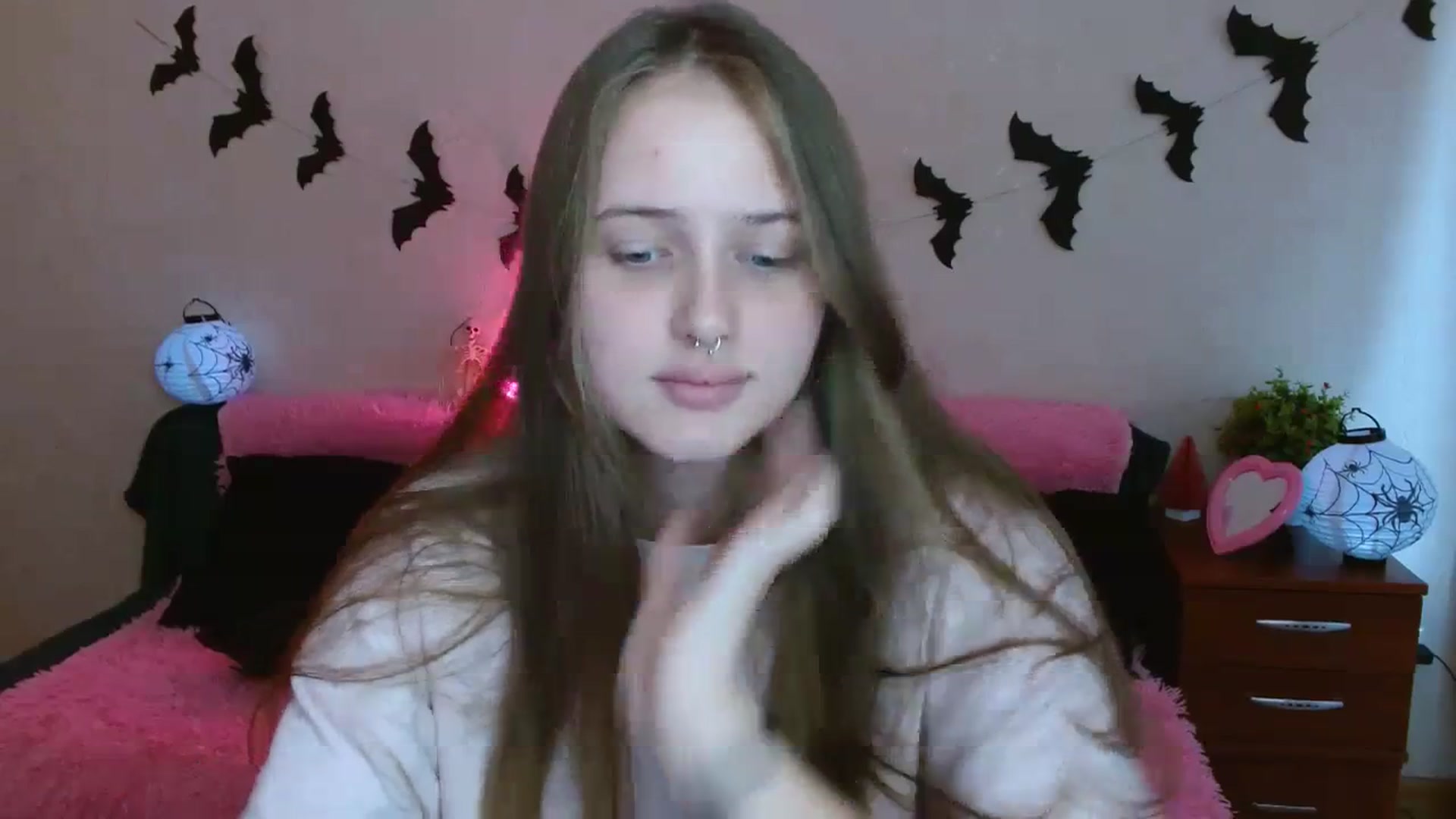 Gallery image thumbnail from Alleiko's myfreecams stream on, 10/15/2023, 13:13 image 14 of 20