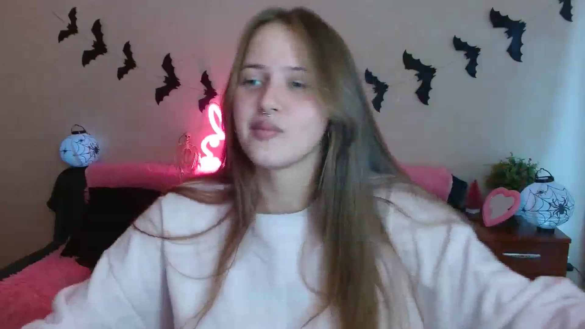 Gallery image thumbnail from Alleiko's myfreecams stream on, 10/15/2023, 13:13 image 4 of 20