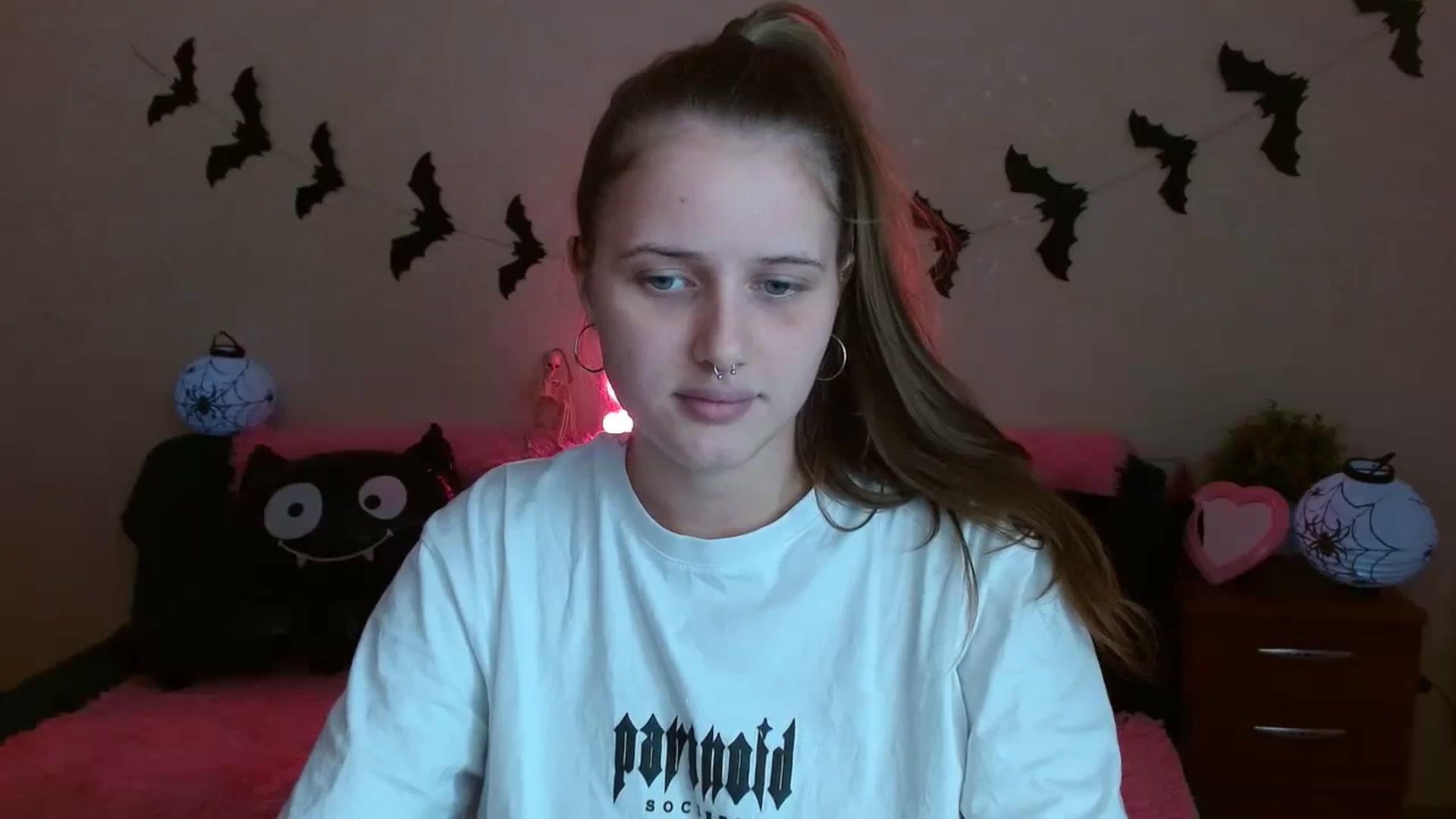 Gallery image thumbnail from Alleiko's myfreecams stream on, 10/17/2023, 14:52 image 2 of 20