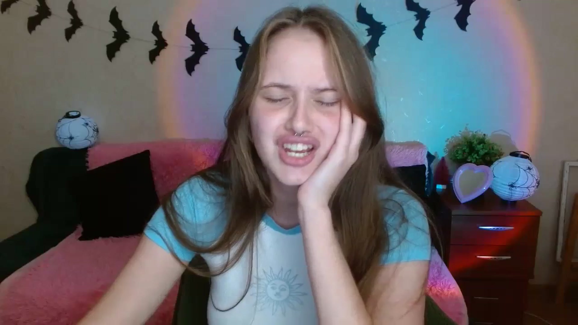 Gallery image thumbnail from Alleiko's myfreecams stream on, 10/22/2023, 14:57 image 10 of 20
