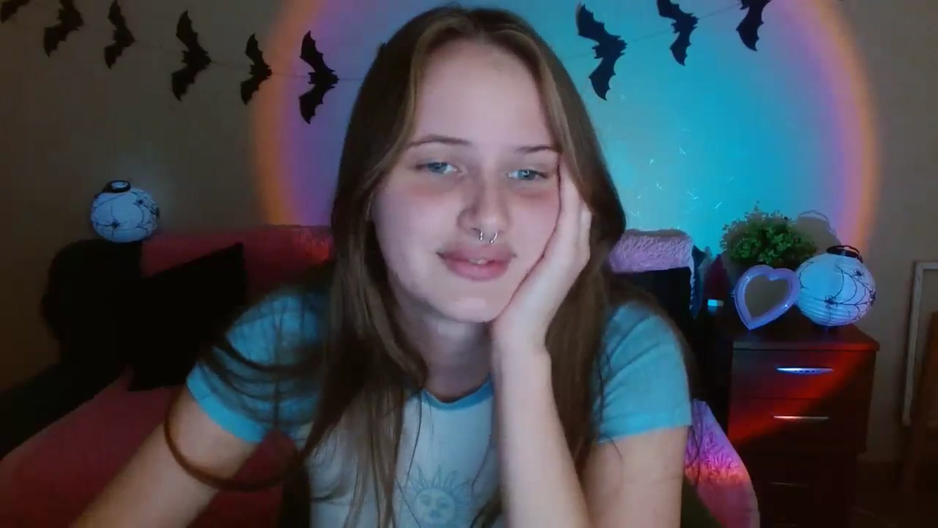 Gallery image thumbnail from Alleiko's myfreecams stream on, 10/22/2023, 14:57 image 13 of 20