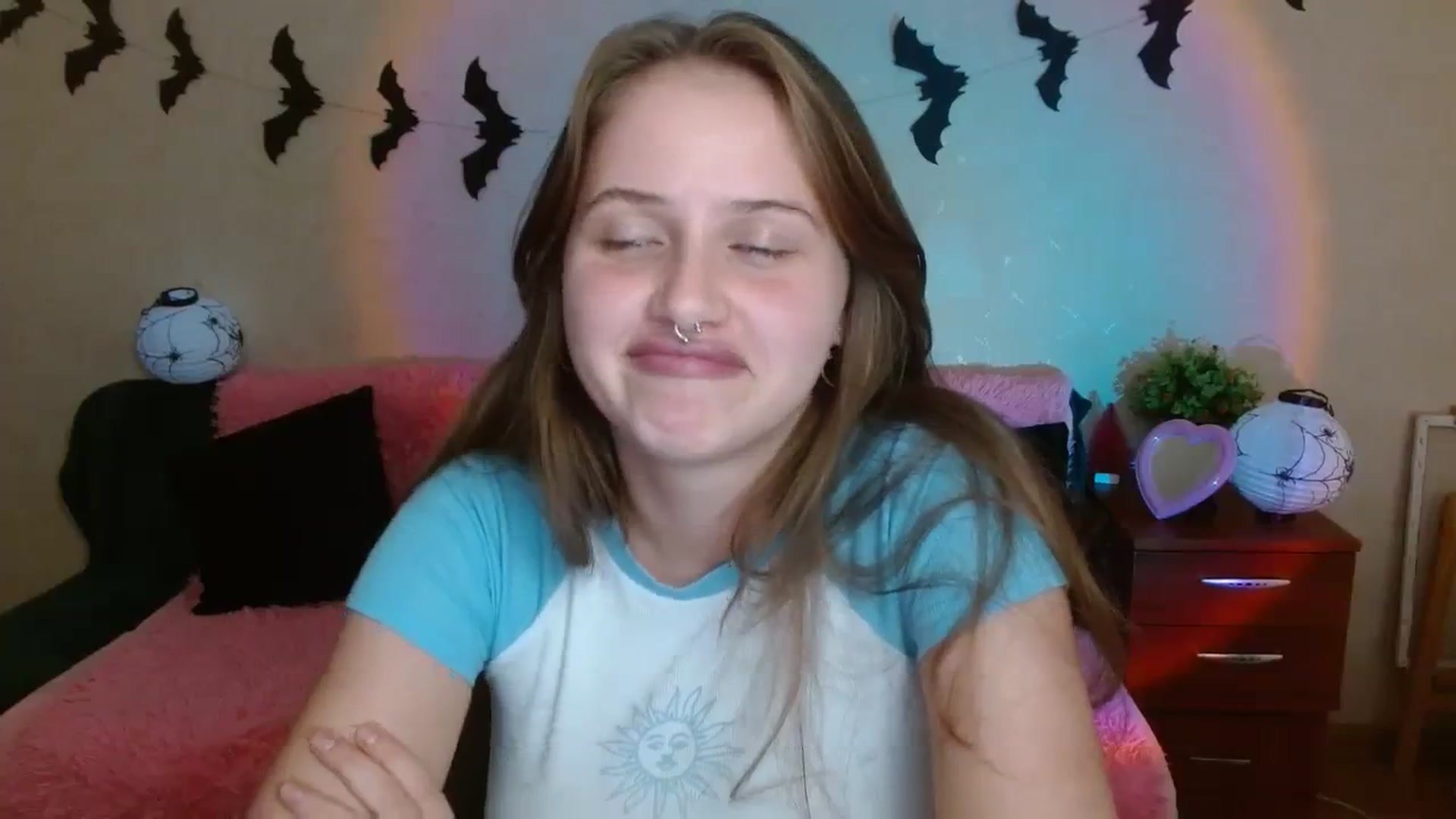Gallery image thumbnail from Alleiko's myfreecams stream on, 10/22/2023, 14:57 image 6 of 20