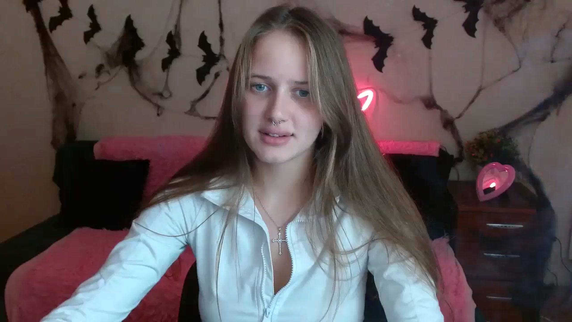 Gallery image thumbnail from Alleiko's myfreecams stream on, 10/29/2023, 12:55 image 13 of 20