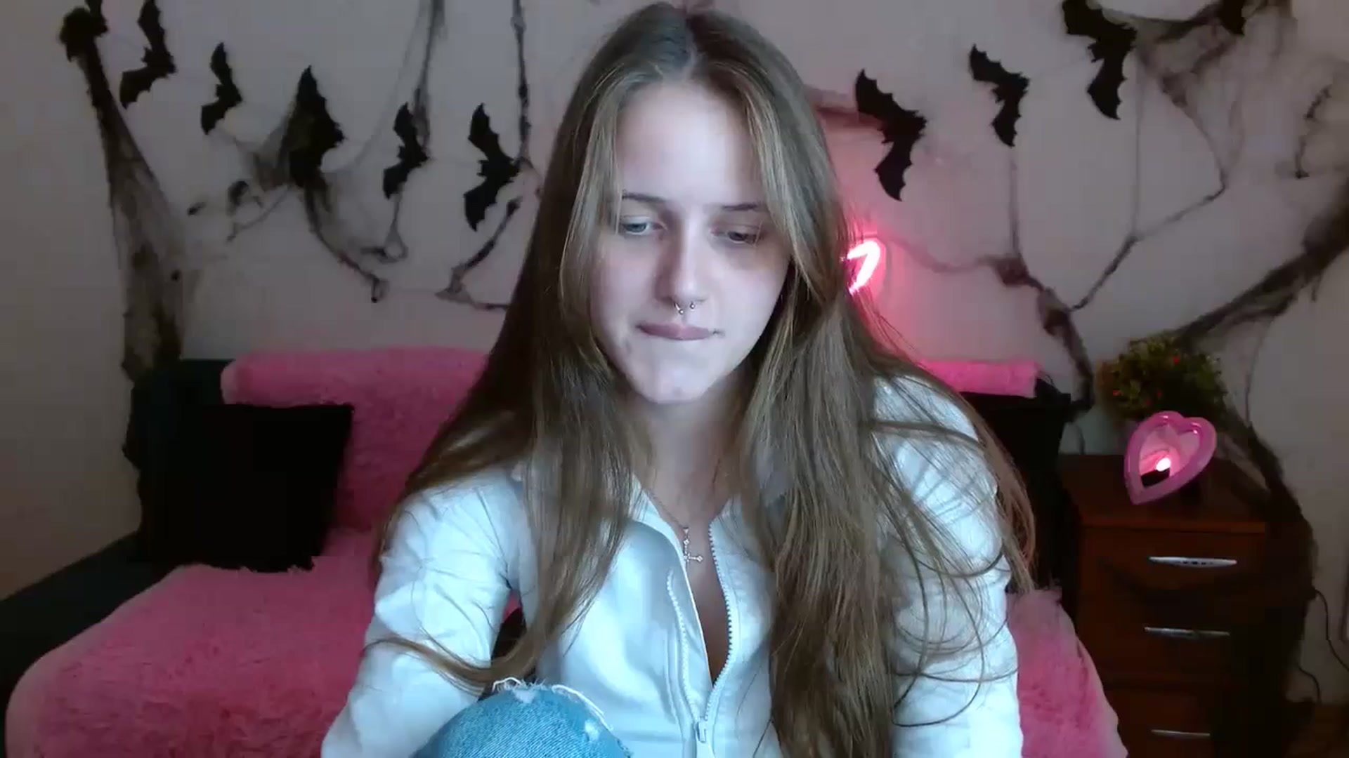 Gallery image thumbnail from Alleiko's myfreecams stream on, 10/29/2023, 12:55 image 15 of 20