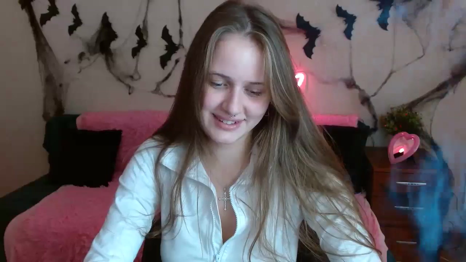 Gallery image thumbnail from Alleiko's myfreecams stream on, 10/29/2023, 12:55 image 9 of 20