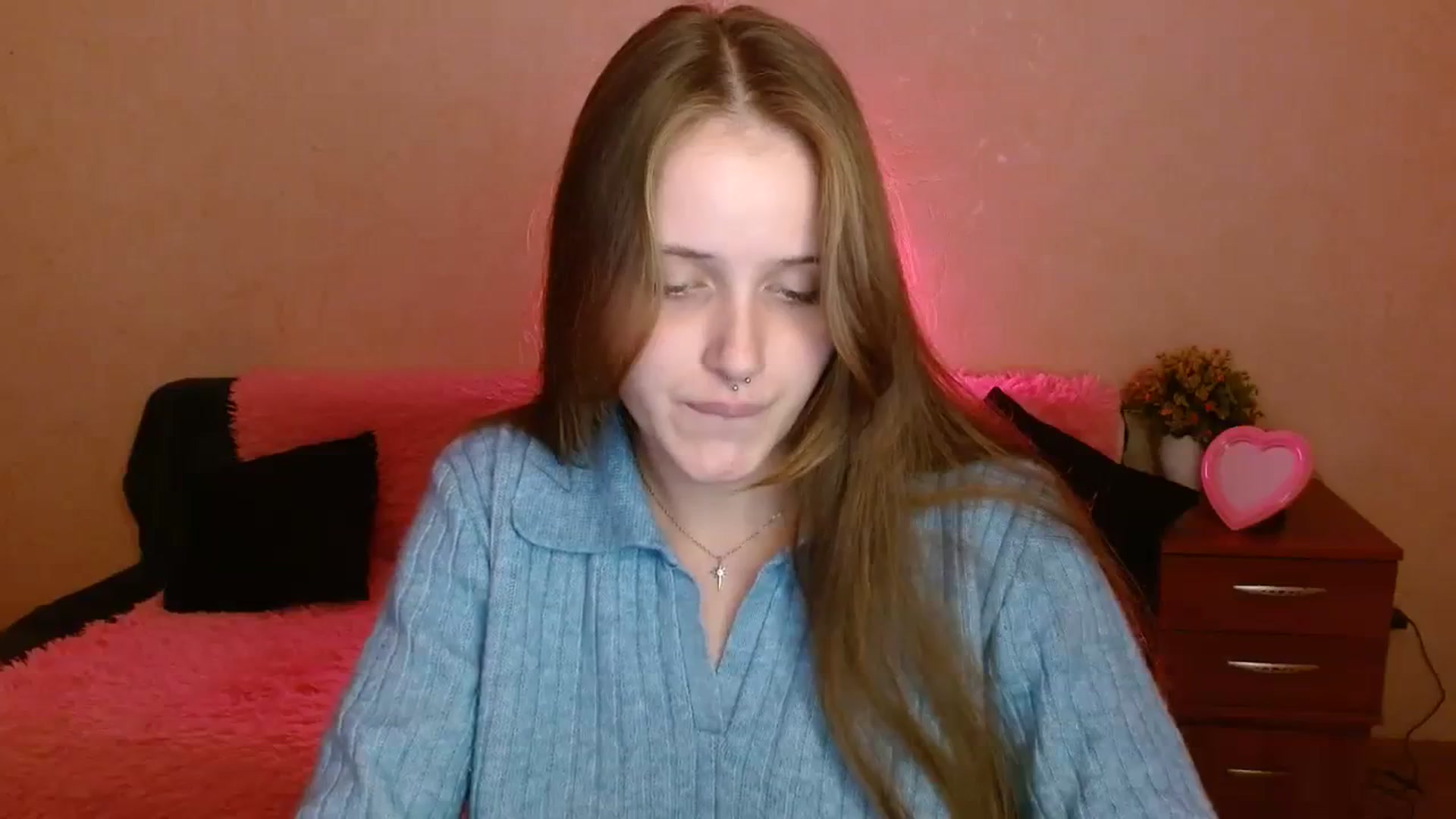 Gallery image thumbnail from Alleiko's myfreecams stream on, 11/11/2023, 15:38 image 15 of 20