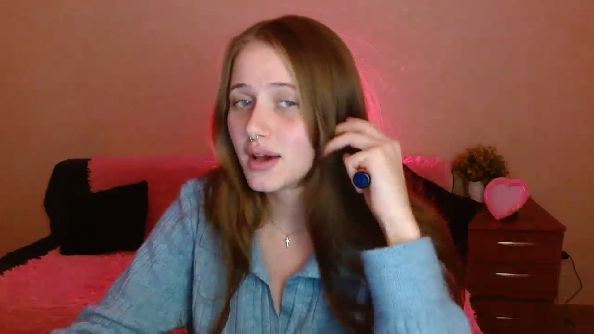Gallery image thumbnail from Alleiko's myfreecams stream on, 11/11/2023, 17:59 image 6 of 20