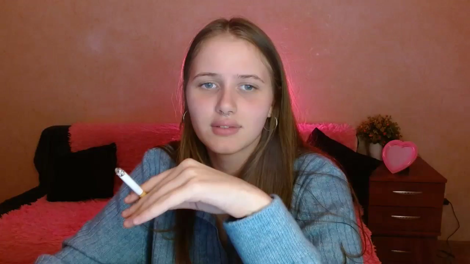 Gallery image thumbnail from Alleiko's myfreecams stream on, 11/11/2023, 17:59 image 19 of 20
