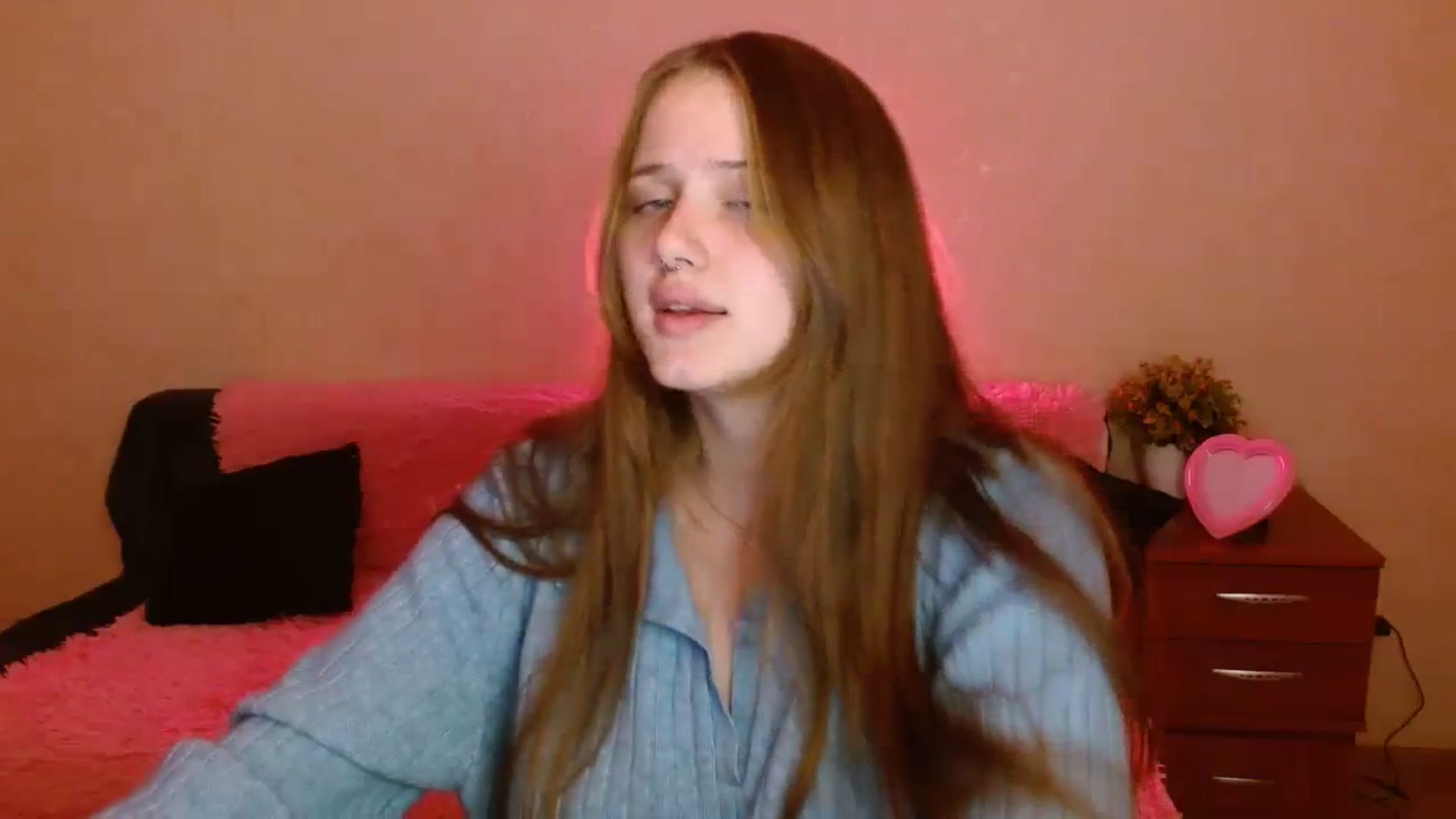Gallery image thumbnail from Alleiko's myfreecams stream on, 11/11/2023, 17:59 image 20 of 20
