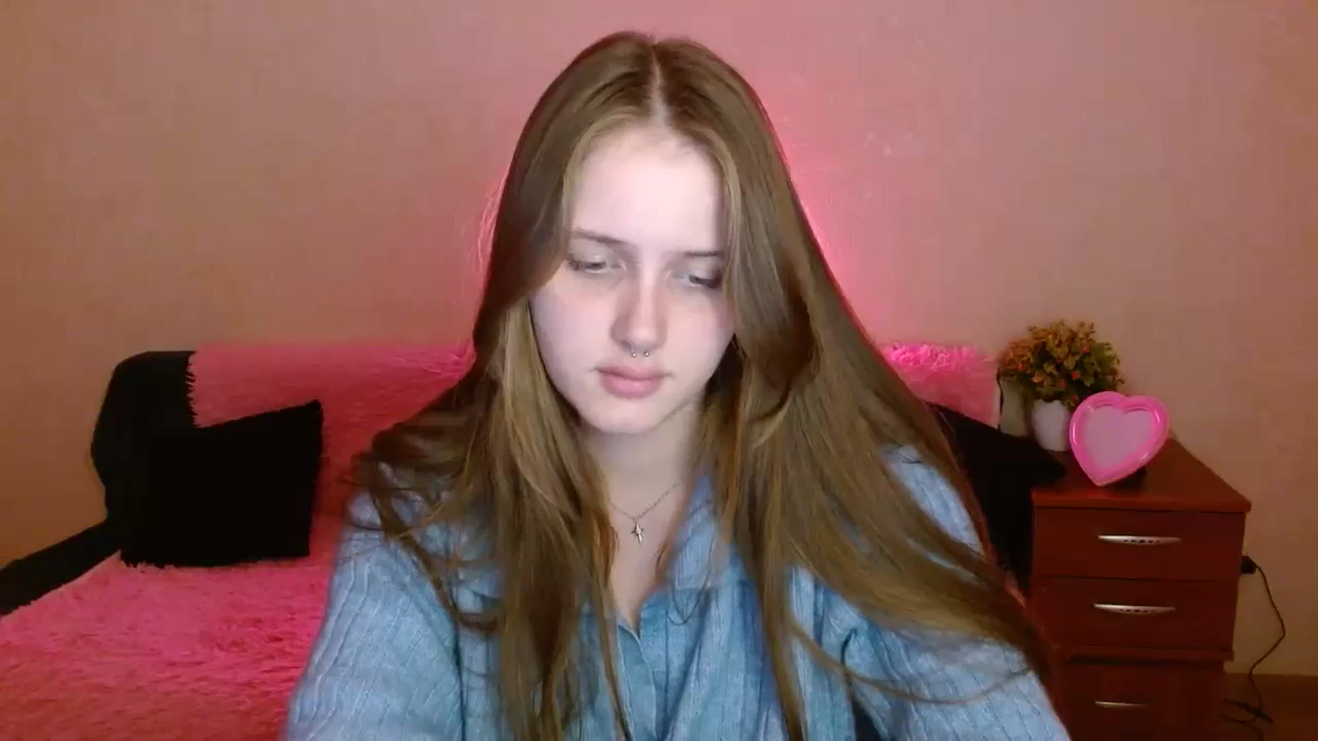 Gallery image thumbnail from Alleiko's myfreecams stream on, 11/11/2023, 18:45 image 20 of 20