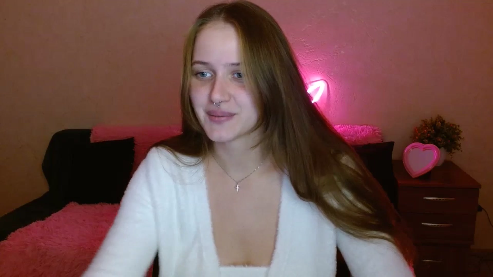 Gallery image thumbnail from Alleiko's myfreecams stream on, 11/12/2023, 14:14 image 8 of 20