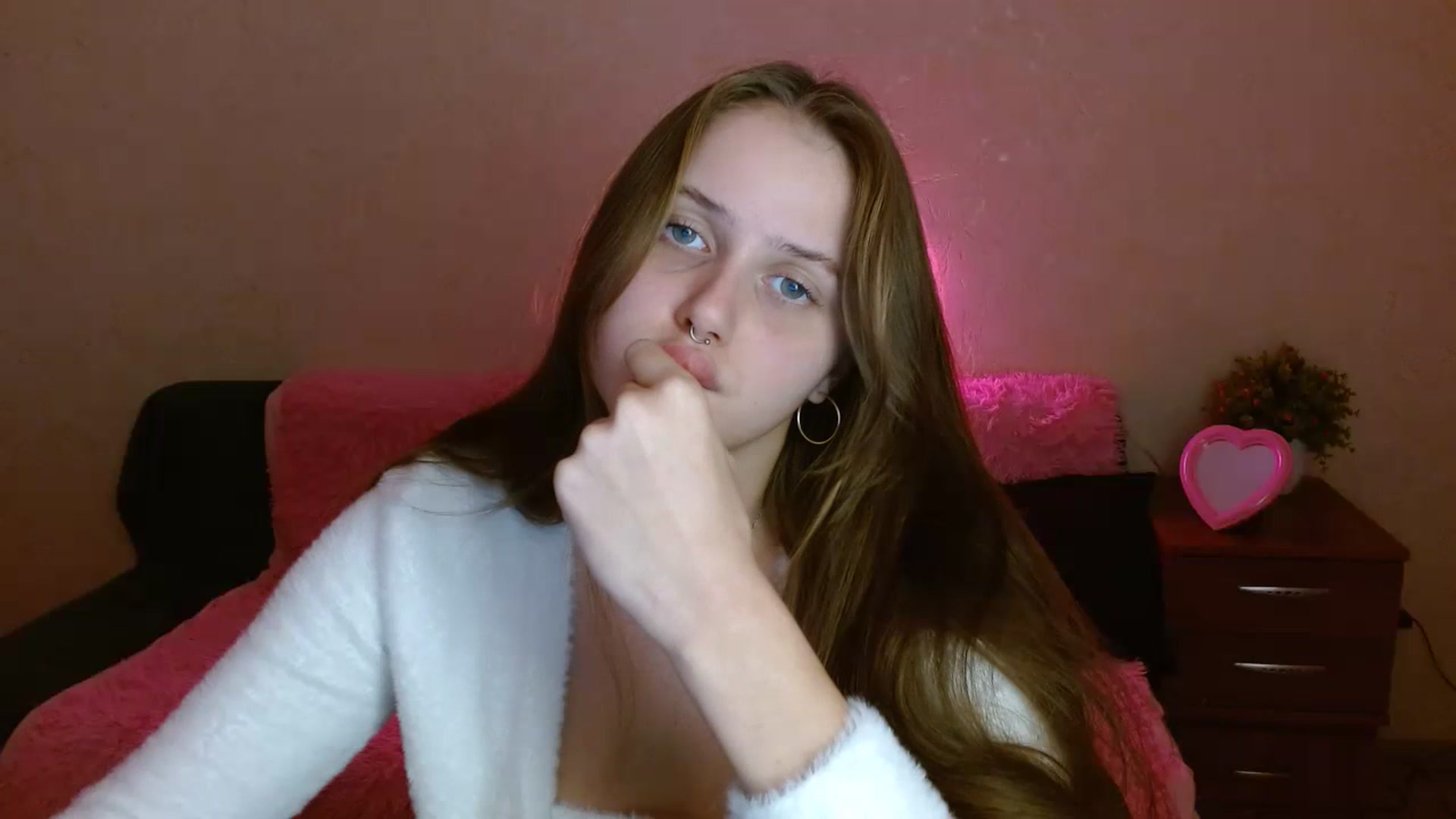 Gallery image thumbnail from Alleiko's myfreecams stream on, 11/12/2023, 18:23 image 9 of 20