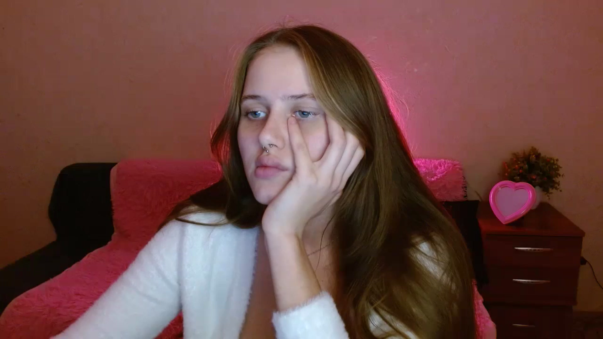 Gallery image thumbnail from Alleiko's myfreecams stream on, 11/12/2023, 18:23 image 2 of 20