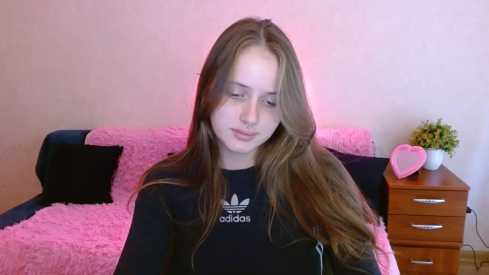 Gallery image thumbnail from Alleiko's myfreecams stream on, 11/13/2023, 09:41 image 3 of 20