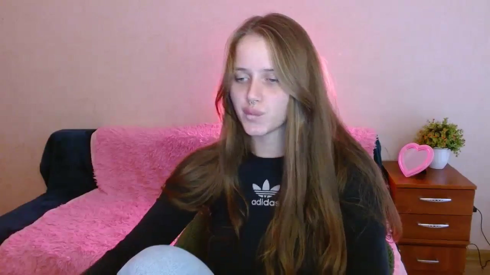 Gallery image thumbnail from Alleiko's myfreecams stream on, 11/13/2023, 13:02 image 16 of 20