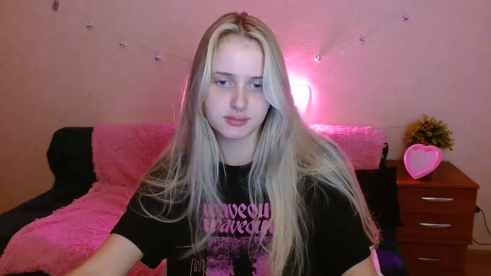 Gallery image thumbnail from Alleiko's myfreecams stream on, 11/22/2023, 13:05 image 20 of 20