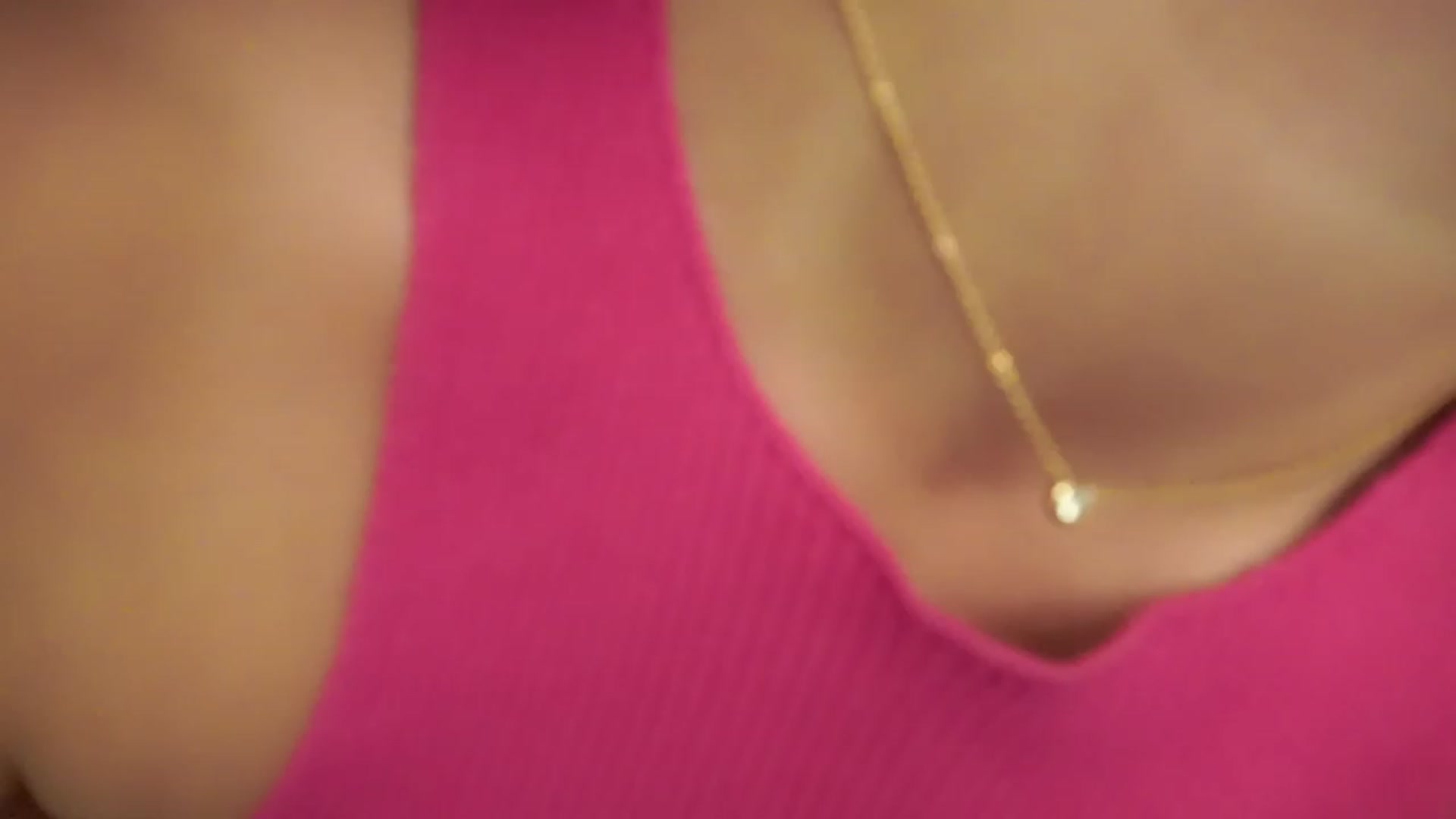 Gallery image thumbnail from Alleksandra_'s myfreecams stream on, 08/09/2023, 21:08 image 4 of 20