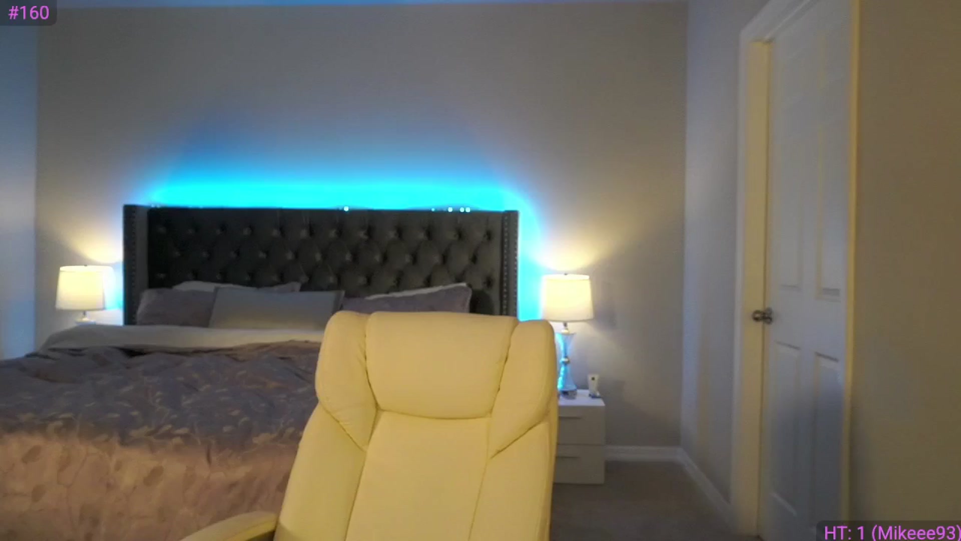 Gallery image thumbnail from Alleksandra_'s myfreecams stream on, 03/19/2025, 21:26 image 9 of 20