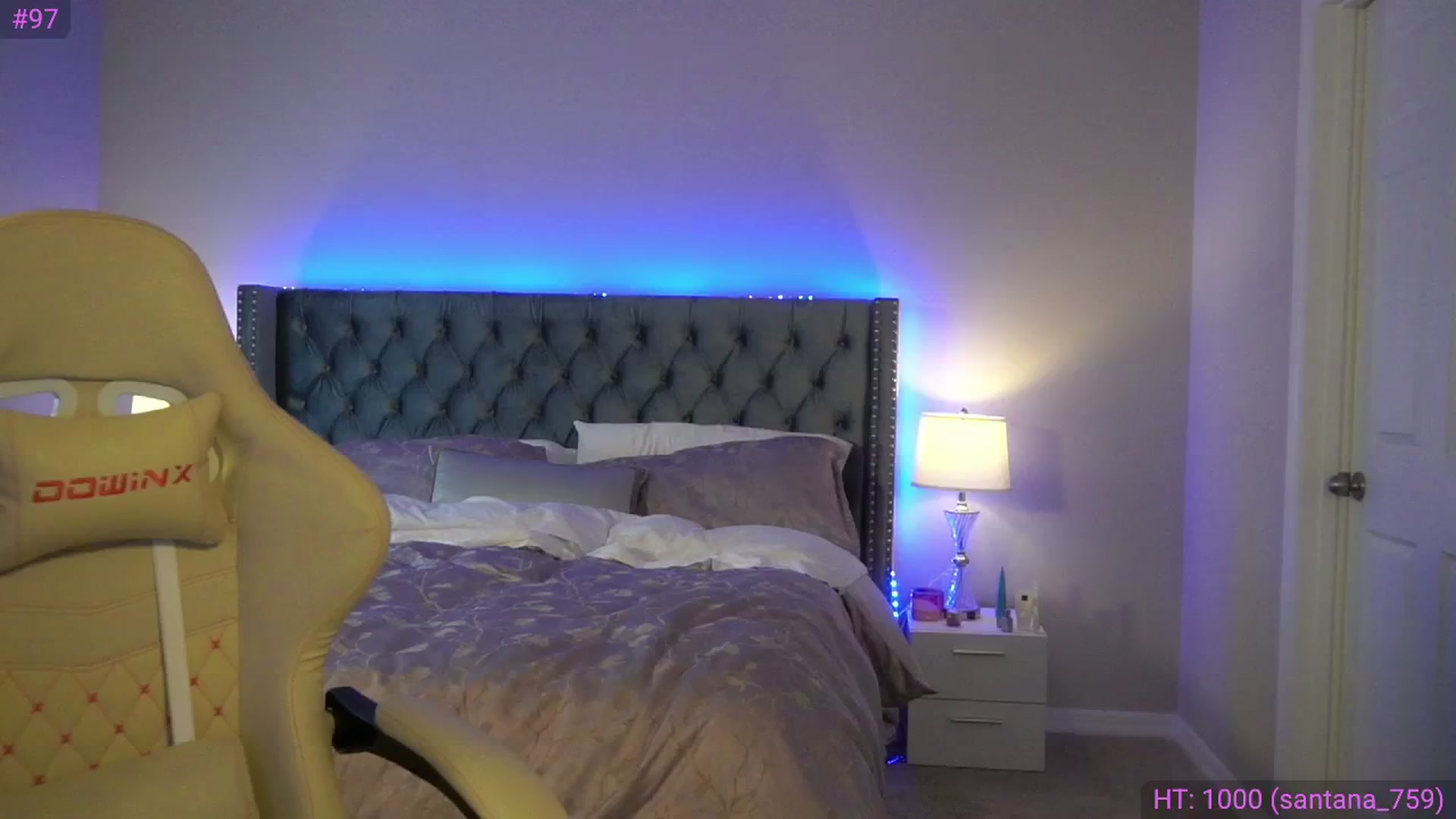 Gallery image thumbnail from Alleksandra_'s myfreecams stream on, 07/29/2025, 22:14 image 18 of 20