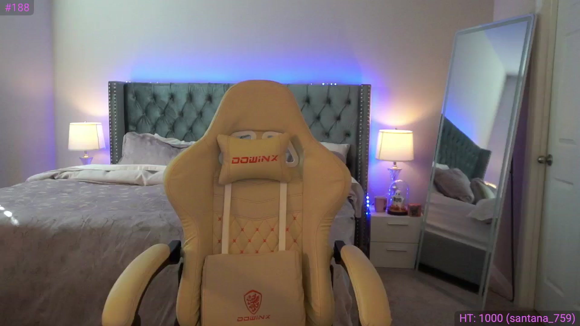 Gallery image thumbnail from Alleksandra_'s myfreecams stream on, 11/12/2025, 21:31 image 7 of 20
