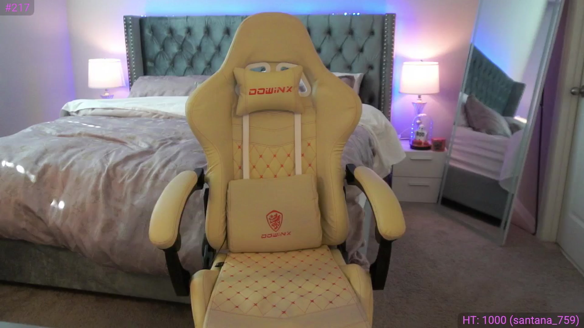 Gallery image thumbnail from Alleksandra_'s myfreecams stream on, 11/14/2025, 17:57 image 18 of 20