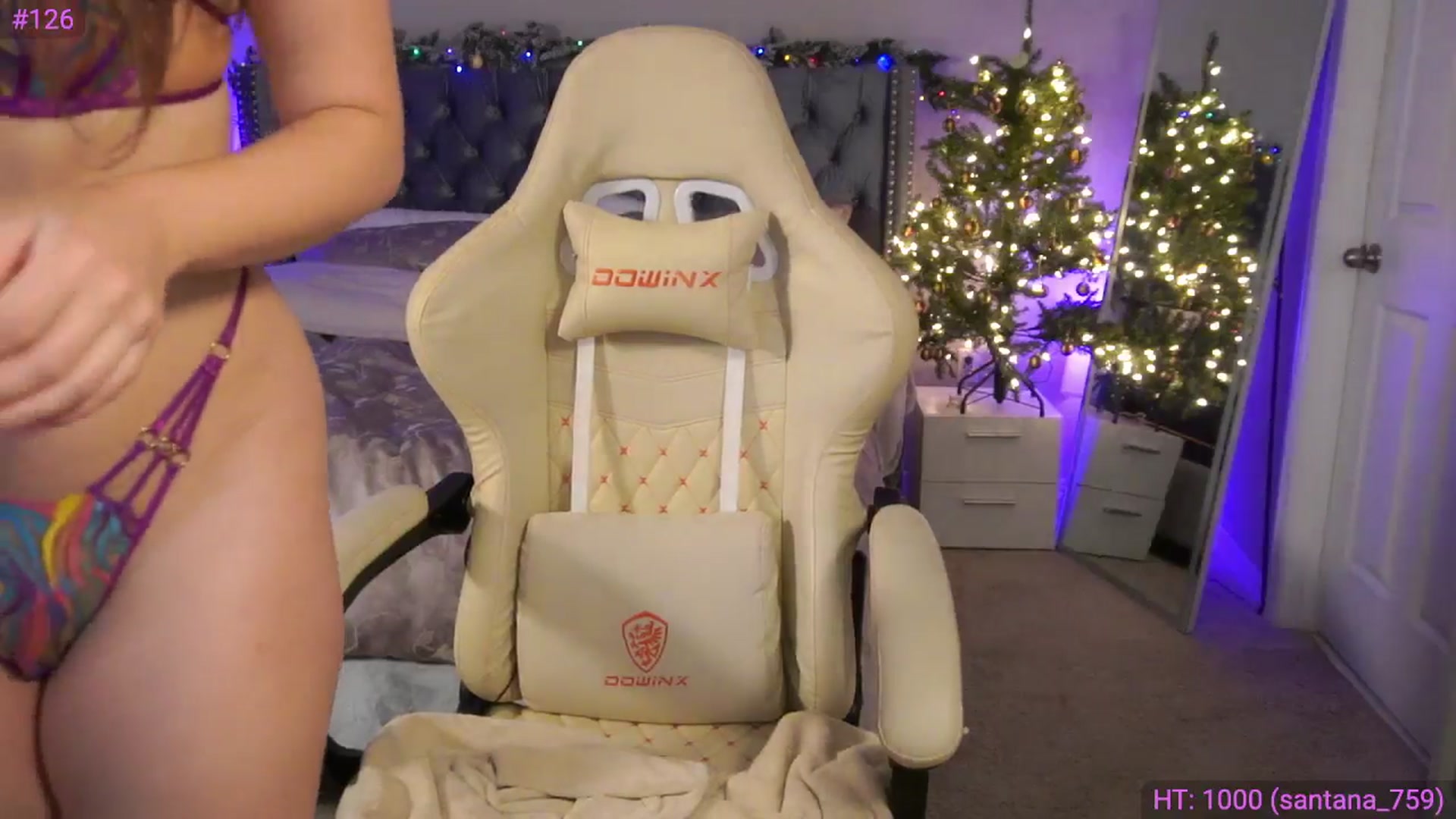 Gallery image thumbnail from Alleksandra_'s myfreecams stream on, 12/23/2025, 22:53 image 19 of 20