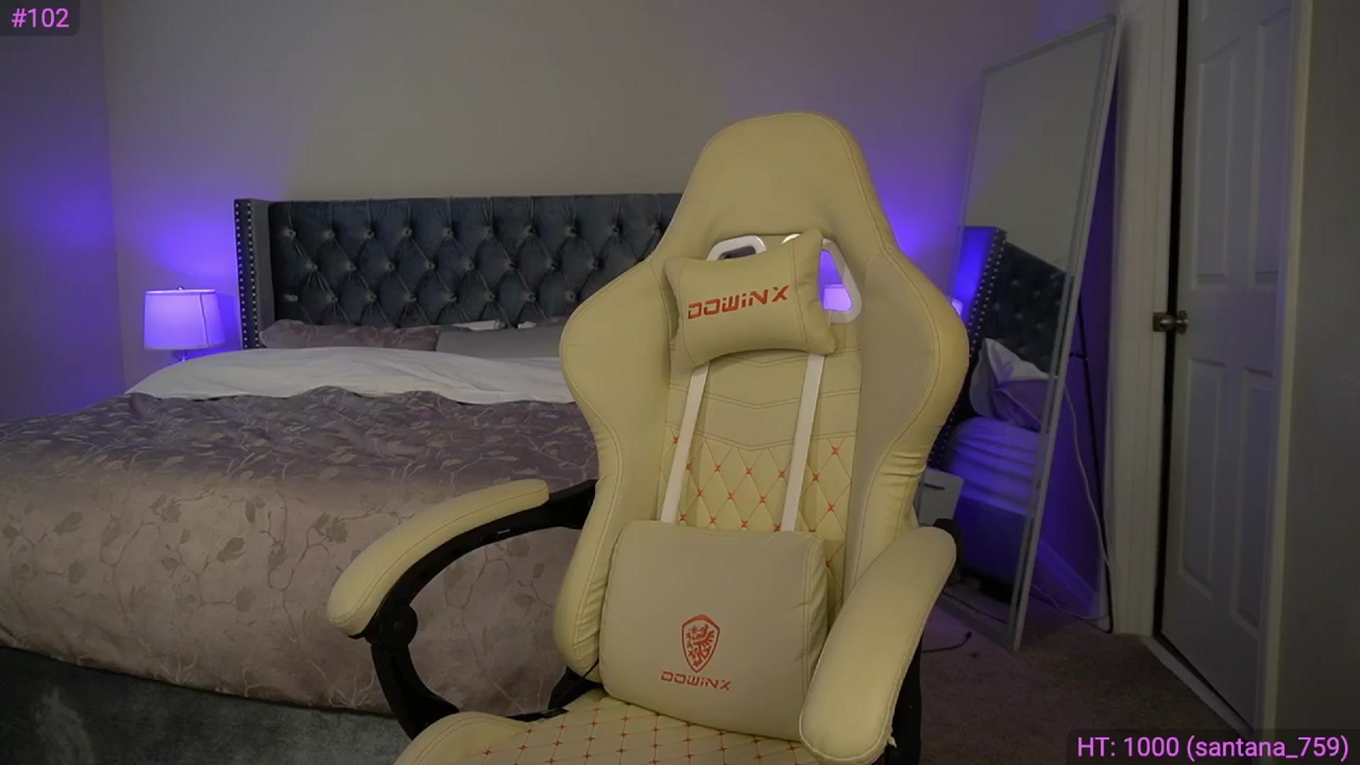 Gallery image thumbnail from Alleksandra_'s myfreecams stream on, 03/03/2026, 21:45 image 12 of 20