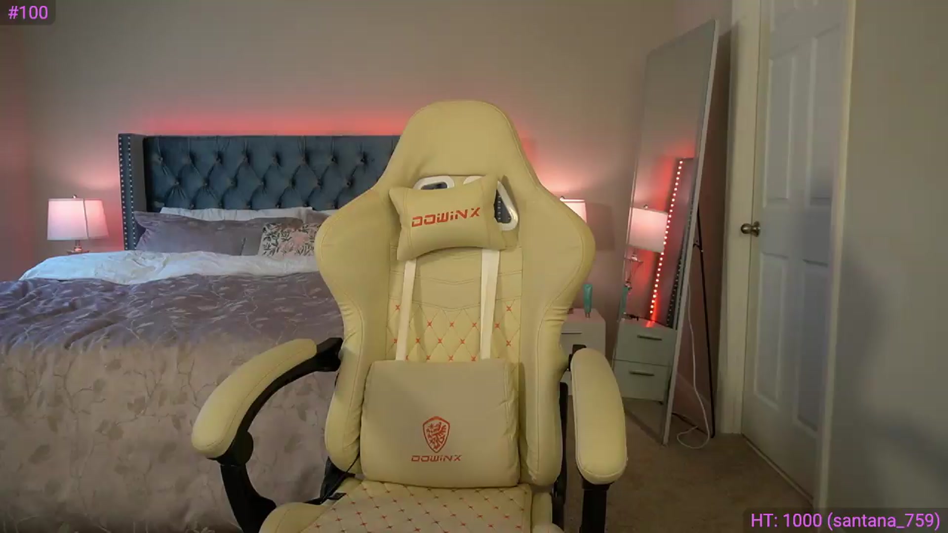 Gallery image thumbnail from Alleksandra_'s myfreecams stream on, 06/23/2026, 21:20 image 14 of 20