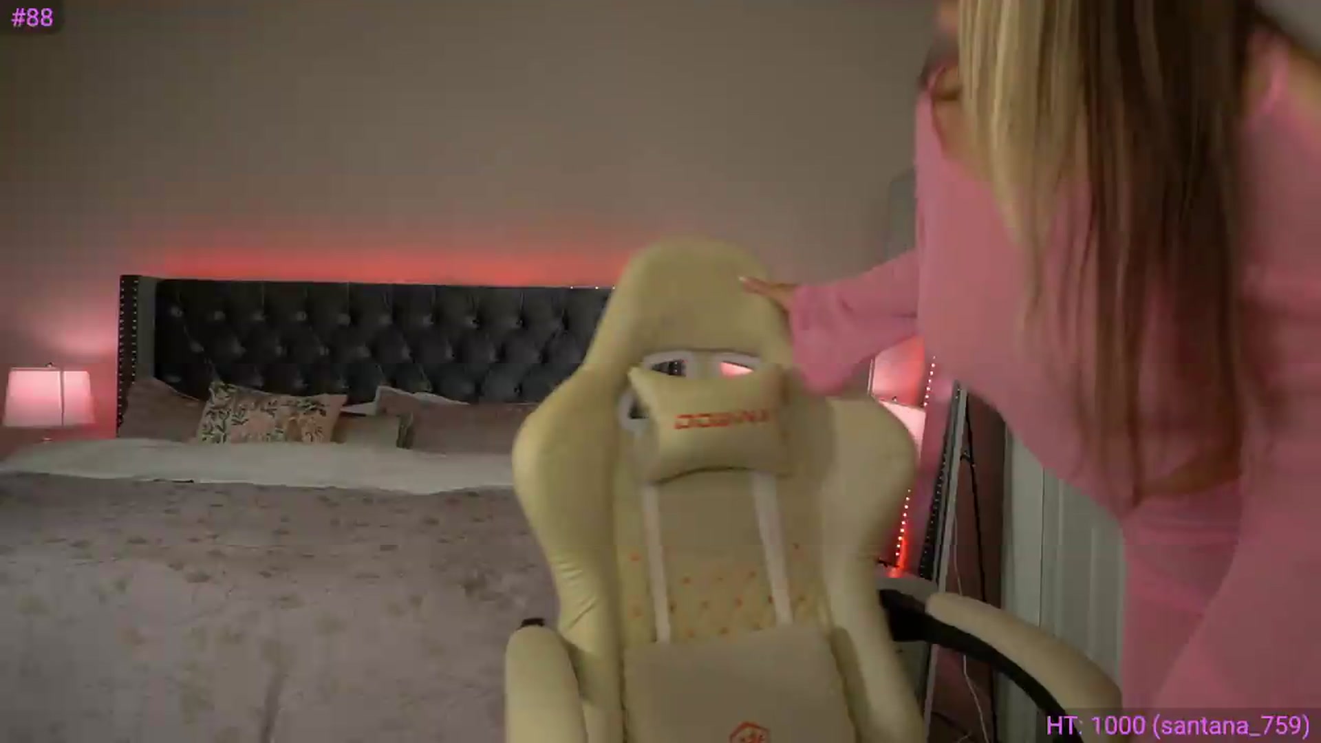 Gallery image thumbnail from Alleksandra_'s myfreecams stream on, 06/27/2026, 24:51 image 20 of 20