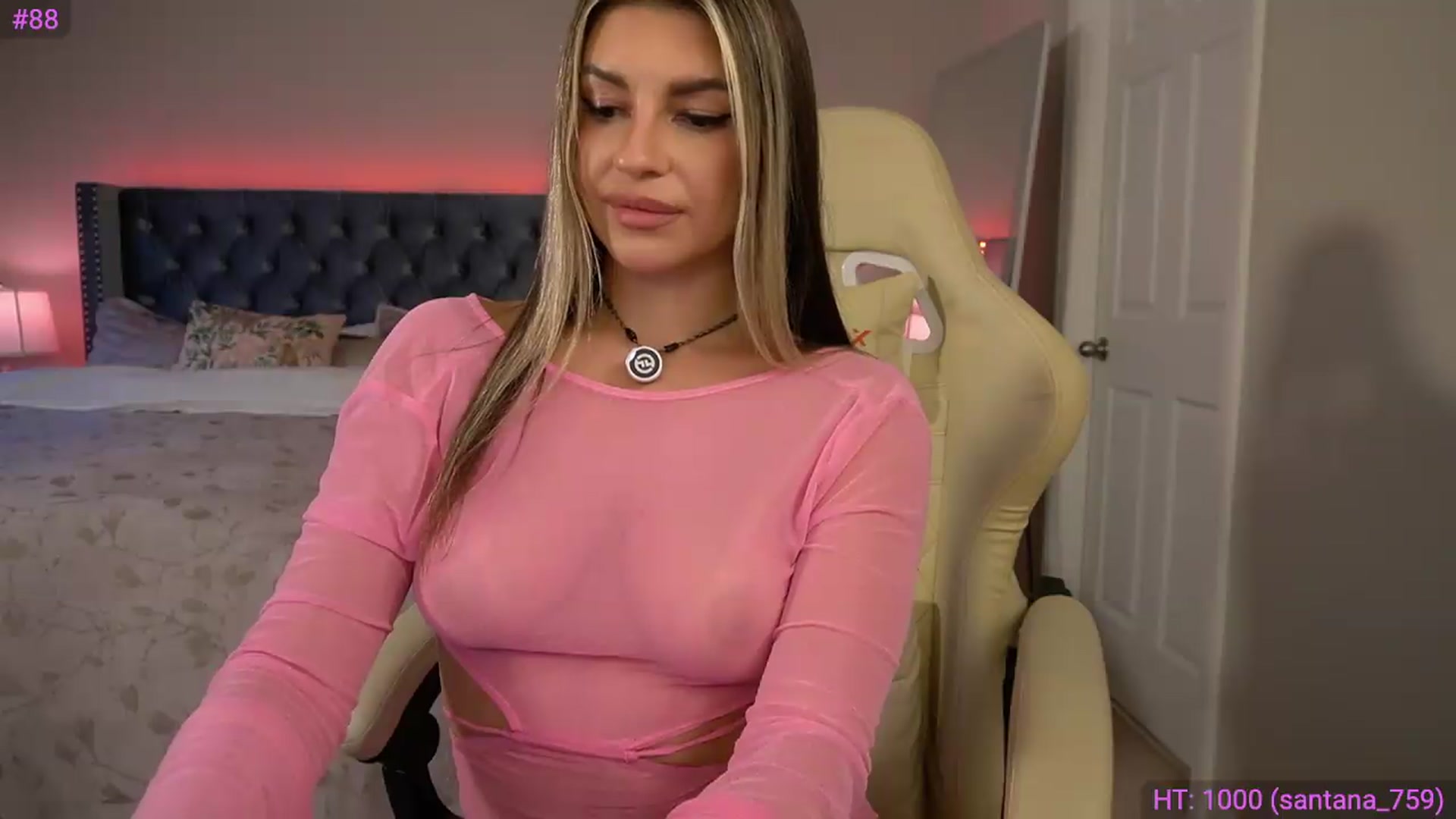 Gallery image thumbnail from Alleksandra_'s myfreecams stream on, 06/27/2026, 24:51 image 14 of 20