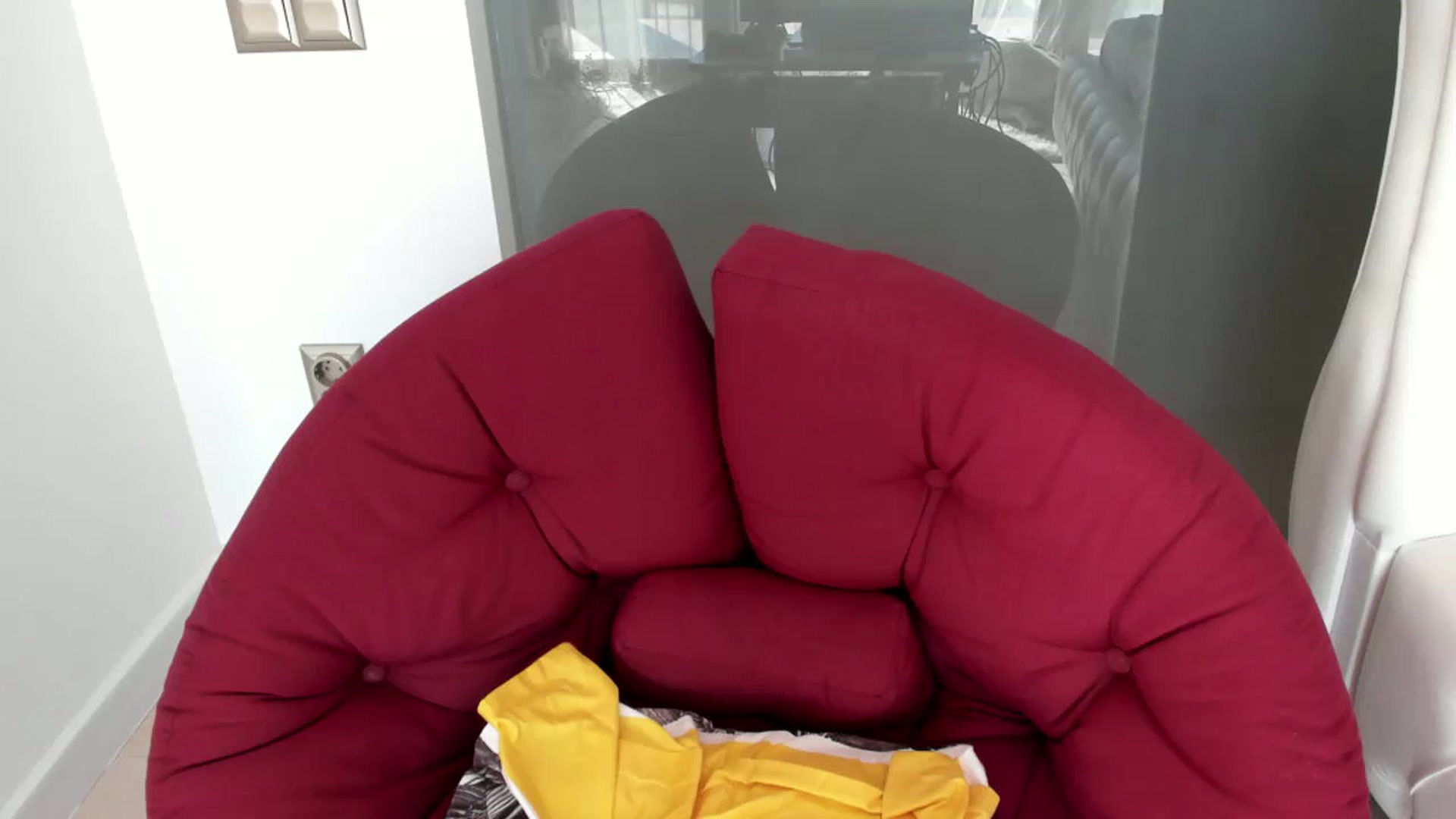 Gallery image thumbnail from Allesia_'s myfreecams stream on, 11/19/2022, 10:16 image 9 of 20