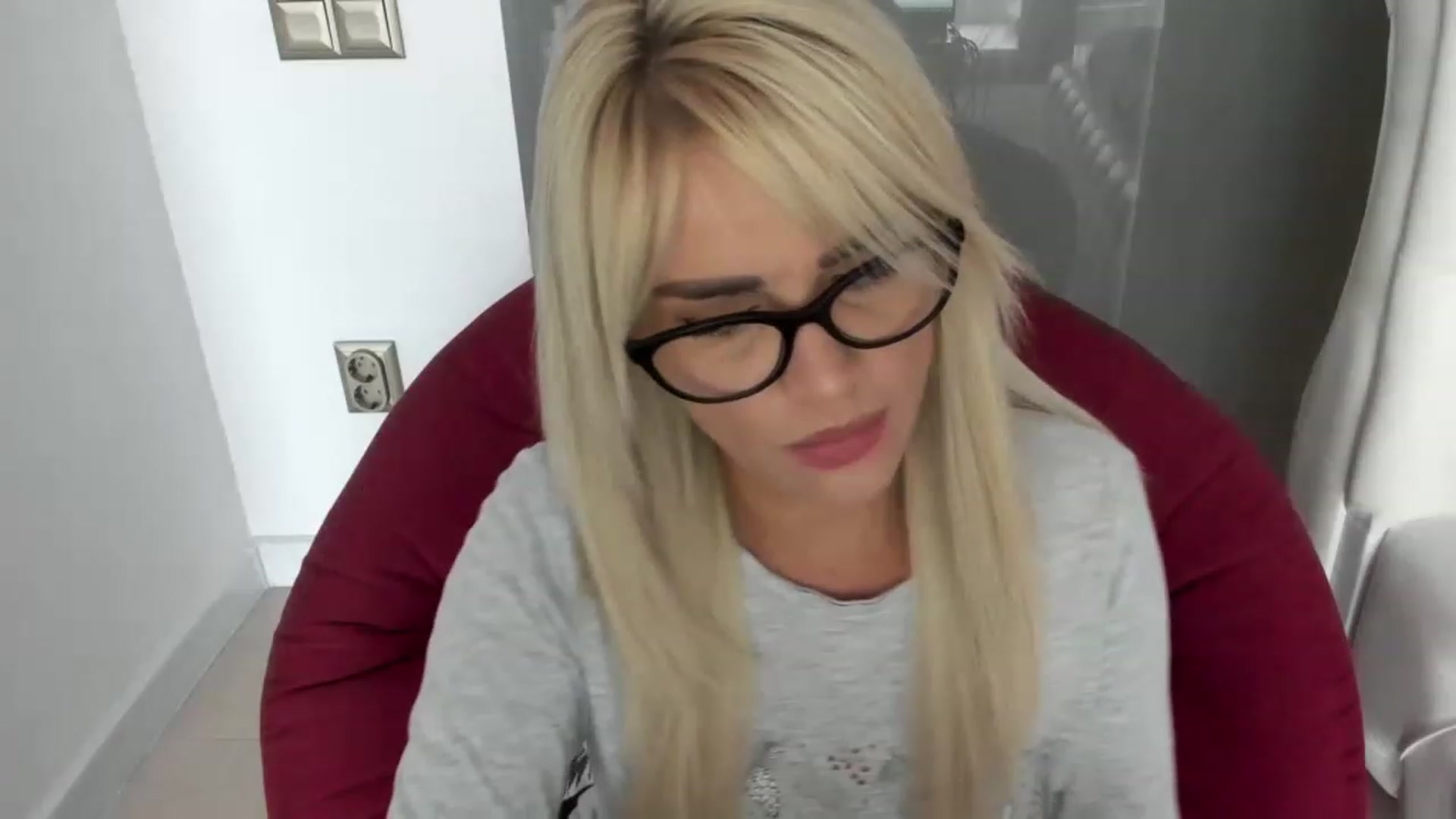 Gallery image thumbnail from Allesia_'s myfreecams stream on, 11/22/2022, 09:53 image 19 of 20