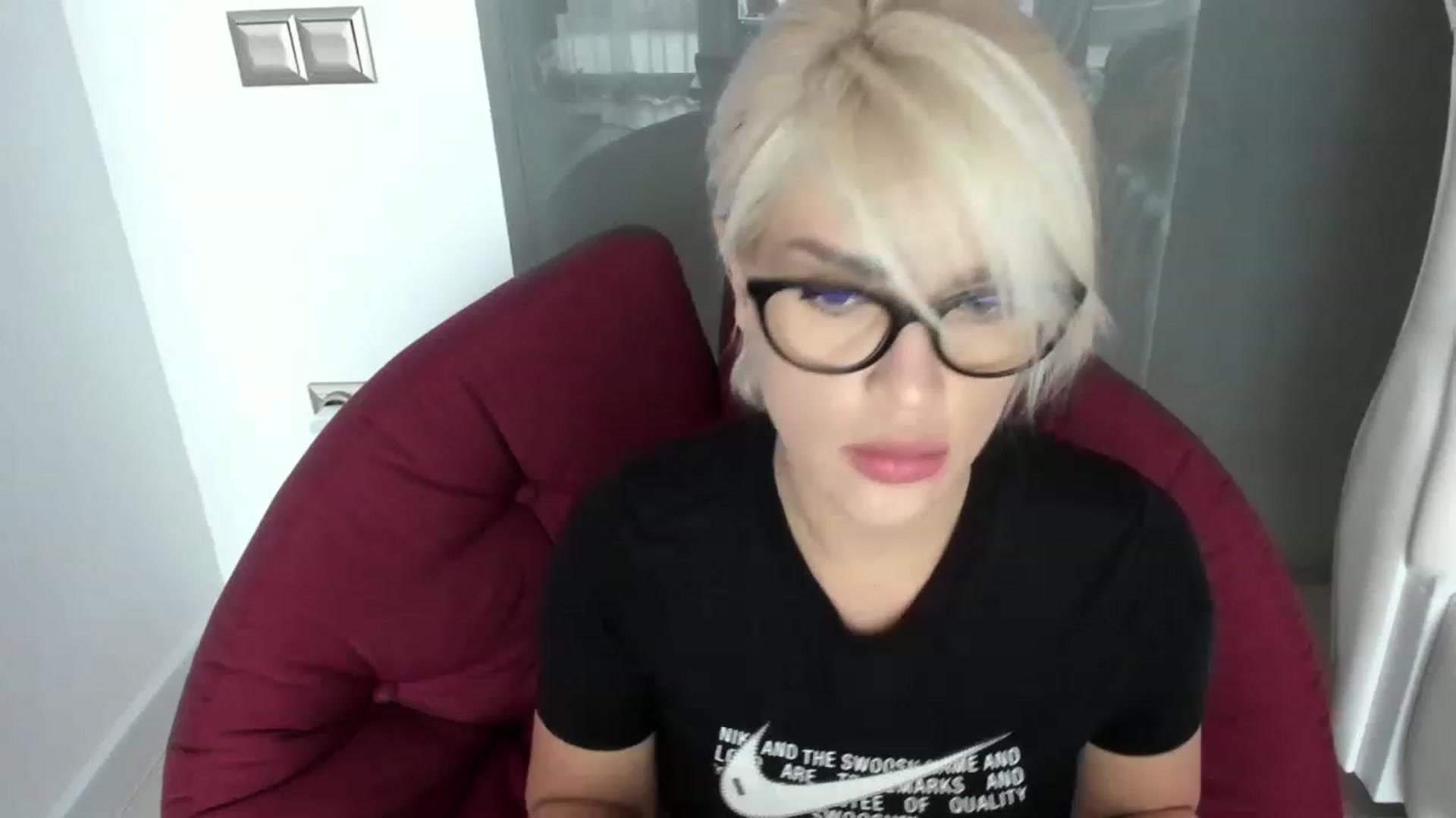 Gallery image thumbnail from Allesia_'s myfreecams stream on, 12/05/2022, 12:23 image 3 of 20