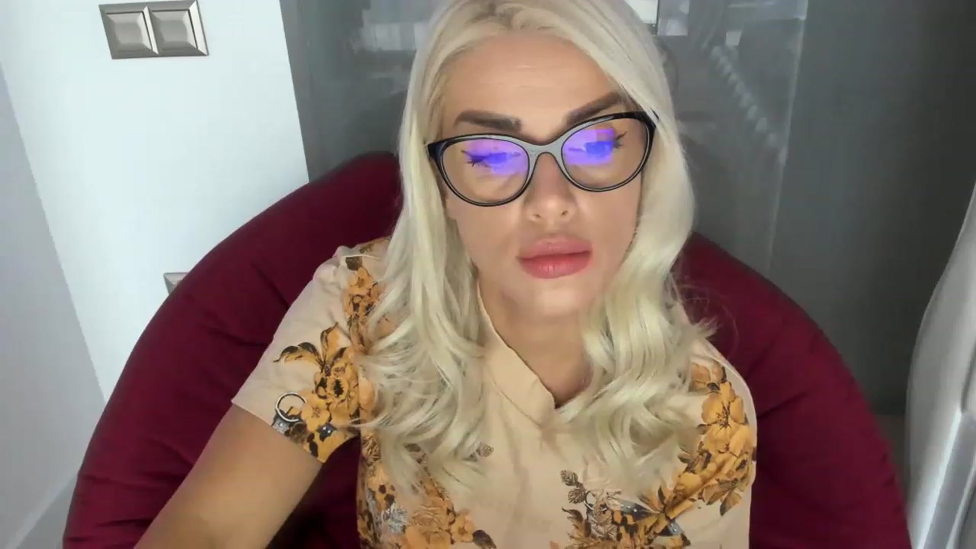 Gallery image thumbnail from Allesia_'s myfreecams stream on, 12/07/2022, 12:46 image 9 of 20