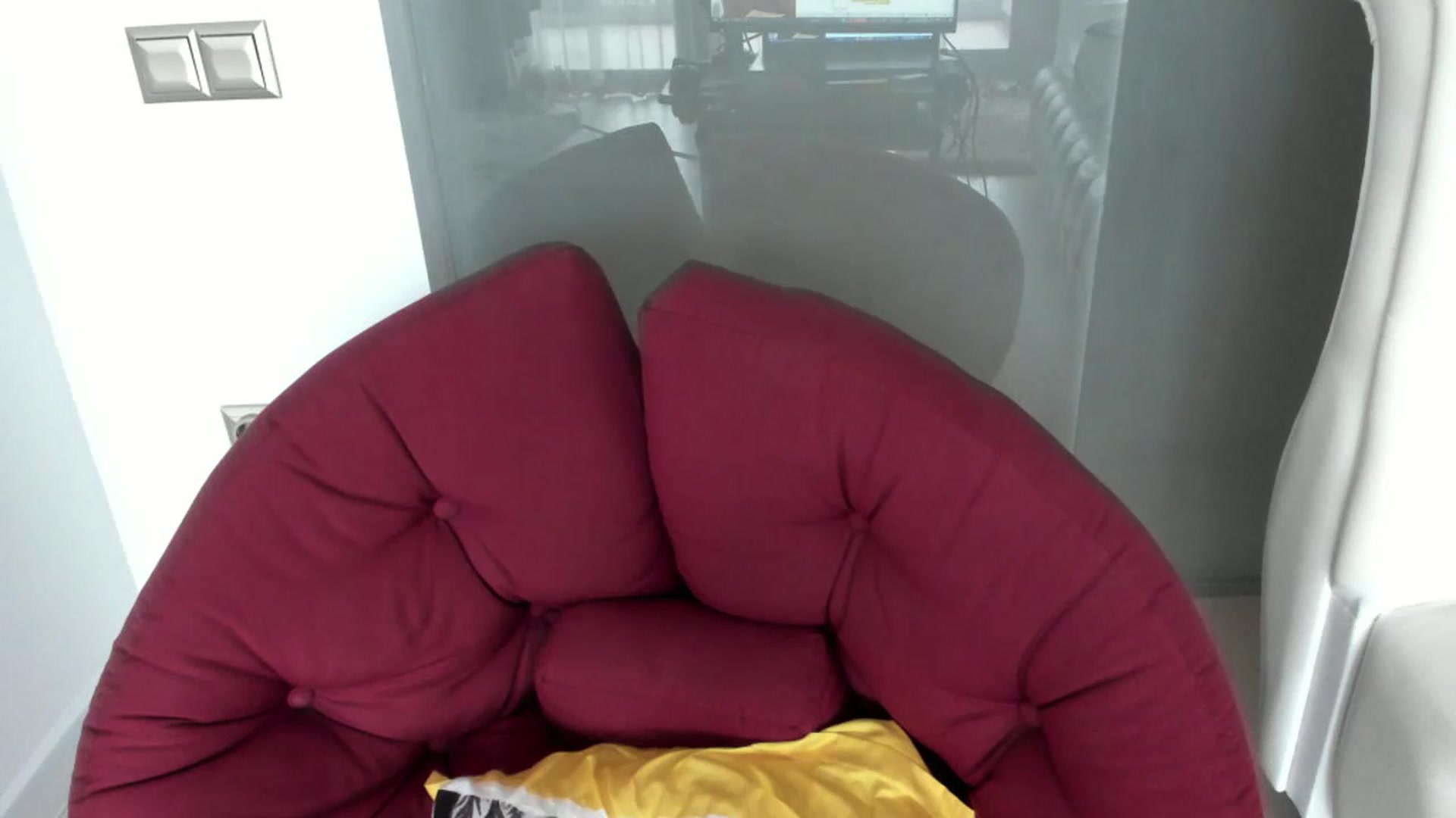Gallery image thumbnail from Allesia_'s myfreecams stream on, 12/16/2022, 12:09 image 15 of 20
