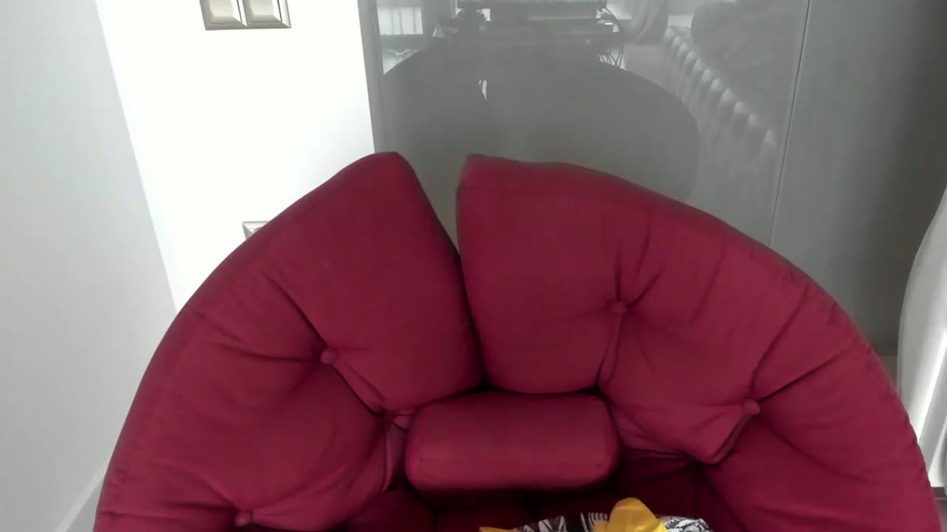 Gallery image thumbnail from Allesia_'s myfreecams stream on, 12/19/2022, 11:35 image 19 of 20