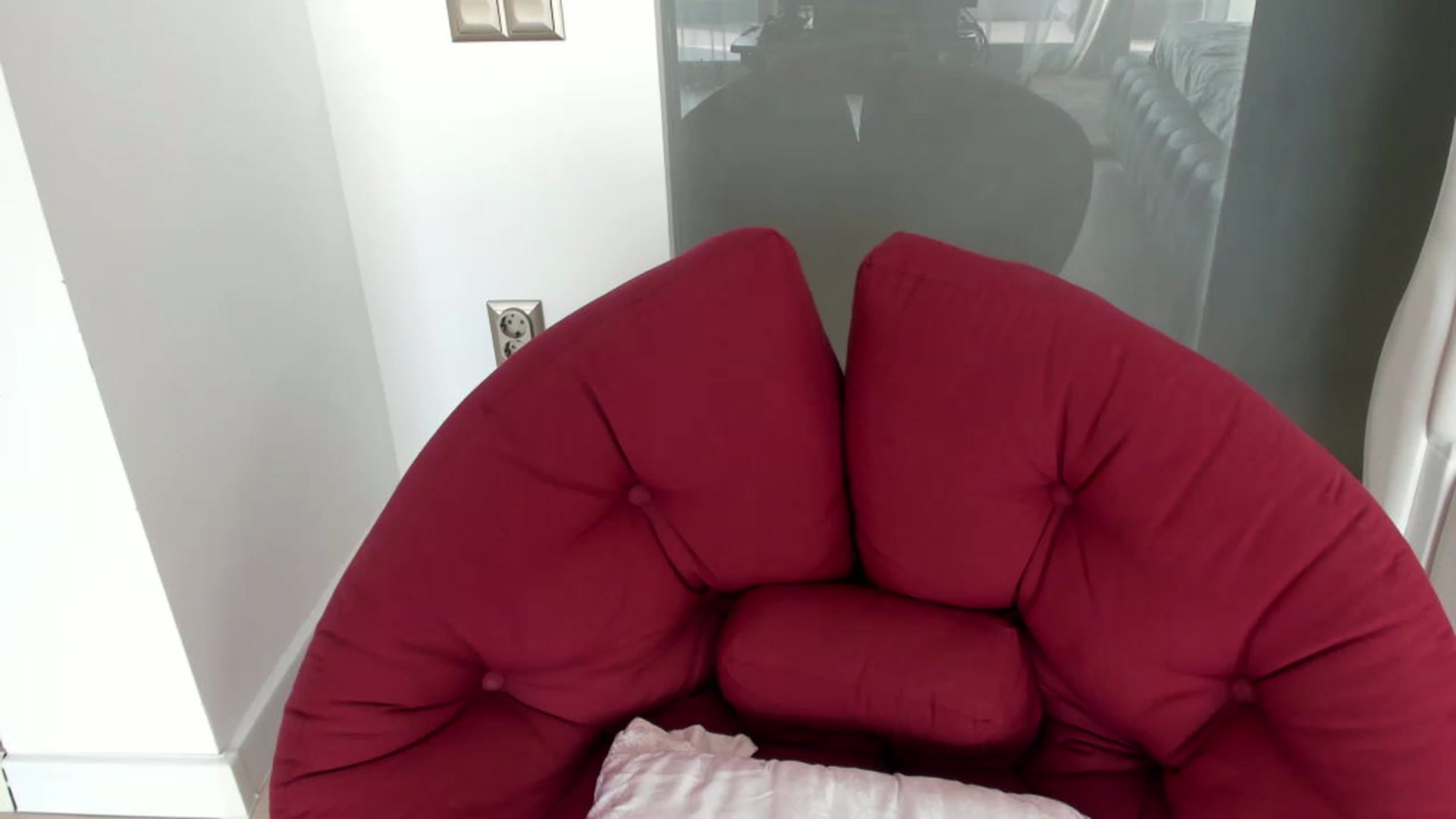Gallery image thumbnail from Allesia_'s myfreecams stream on, 01/05/2023, 12:11 image 16 of 20