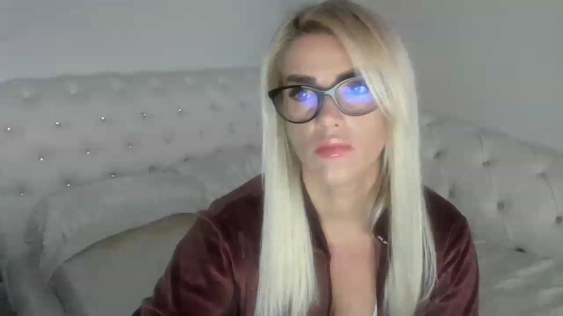 Gallery image thumbnail from Allesia_'s myfreecams stream on, 01/12/2023, 11:41 image 12 of 20