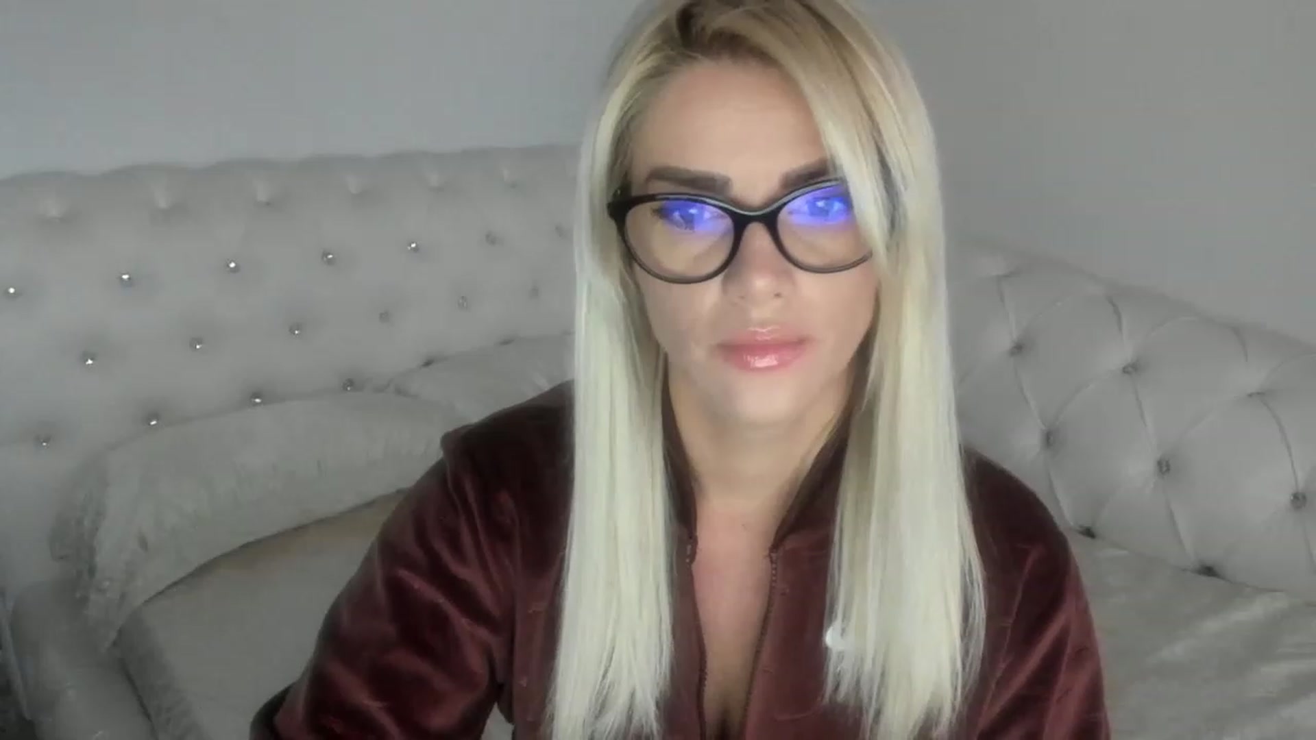 Gallery image thumbnail from Allesia_'s myfreecams stream on, 01/12/2023, 11:58 image 18 of 20