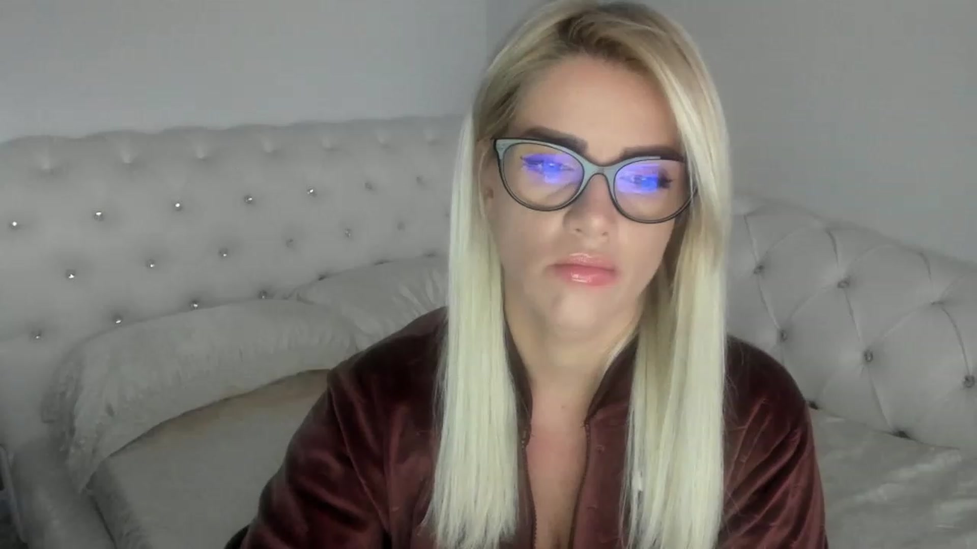 Gallery image thumbnail from Allesia_'s myfreecams stream on, 01/12/2023, 11:58 image 11 of 20