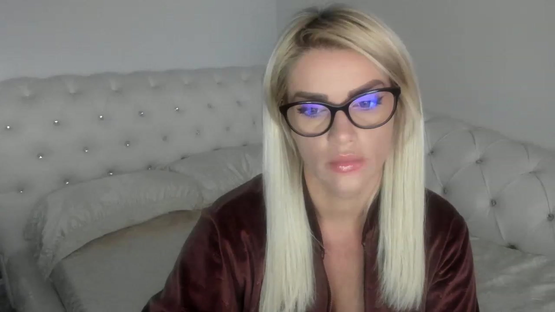Gallery image thumbnail from Allesia_'s myfreecams stream on, 01/12/2023, 11:58 image 3 of 20