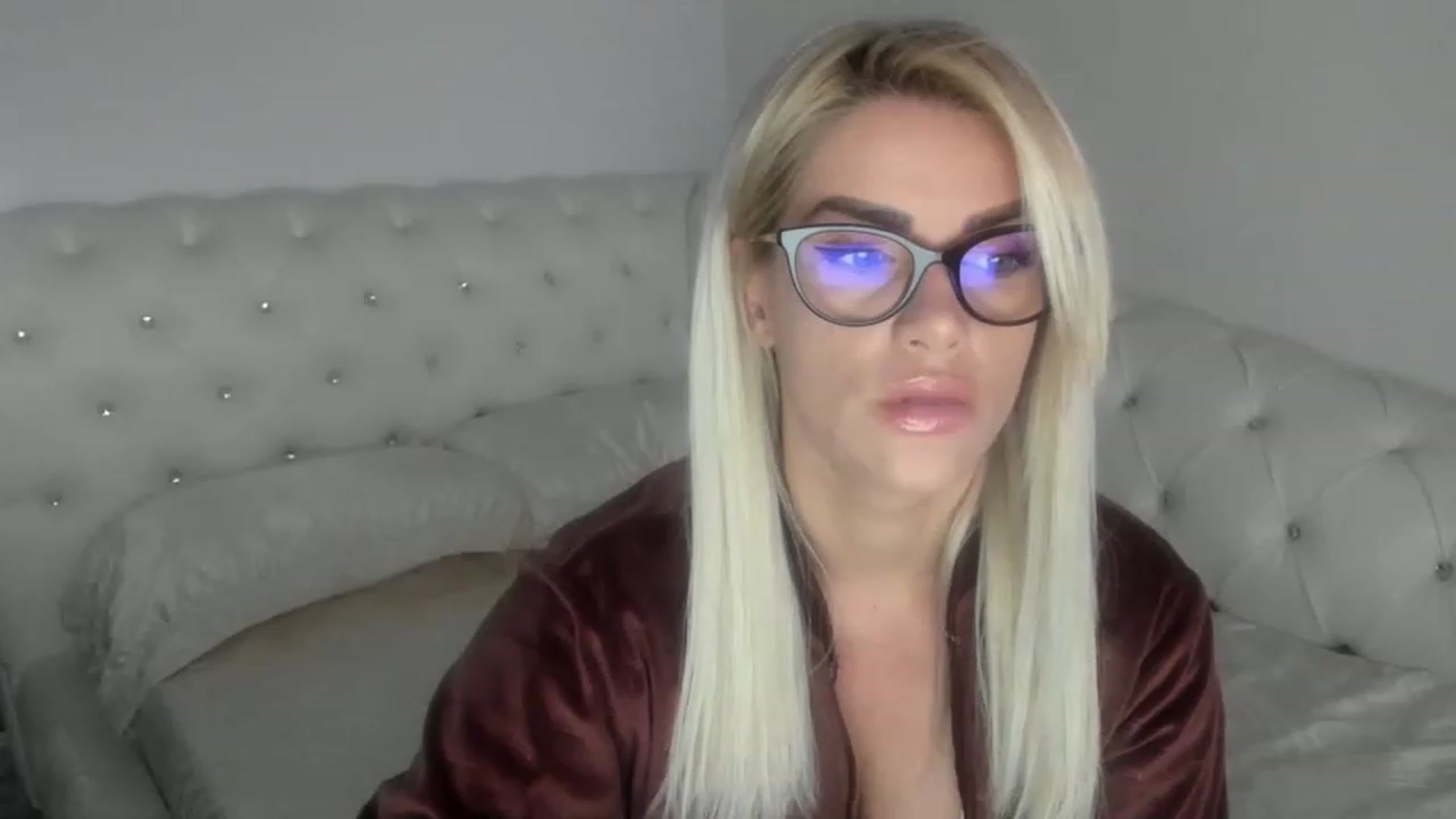 Gallery image thumbnail from Allesia_'s myfreecams stream on, 01/12/2023, 11:58 image 1 of 20